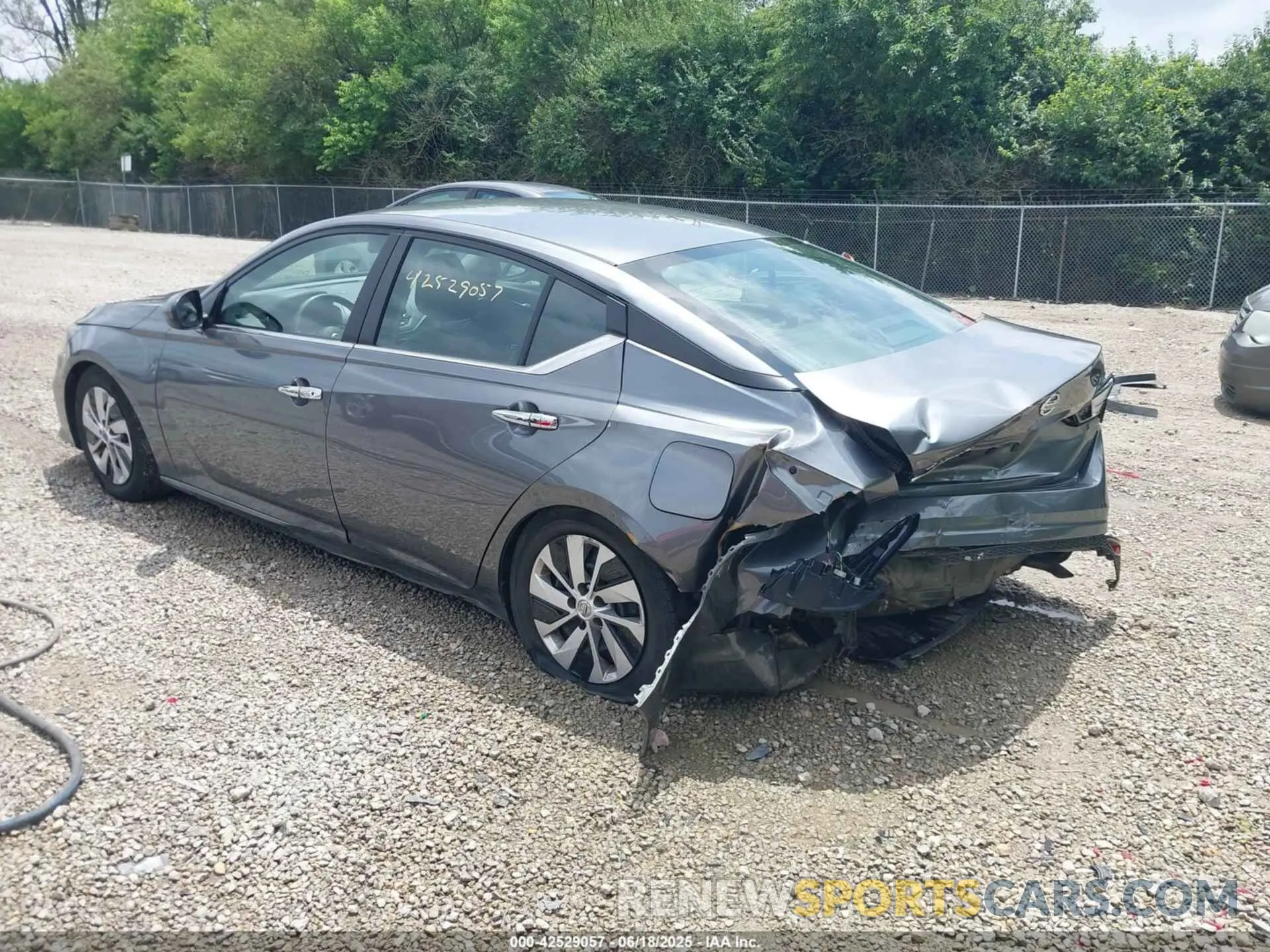 3 Photograph of a damaged car 1N4BL4BV2NN348446 NISSAN ALTIMA 2022