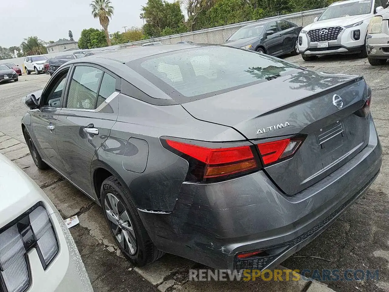 2 Photograph of a damaged car 1N4BL4BV2NN383536 NISSAN ALTIMA 2022