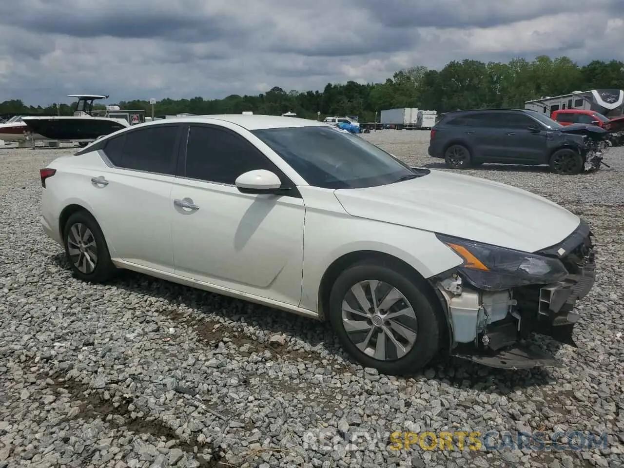 4 Photograph of a damaged car 1N4BL4BV3NN315634 NISSAN ALTIMA 2022