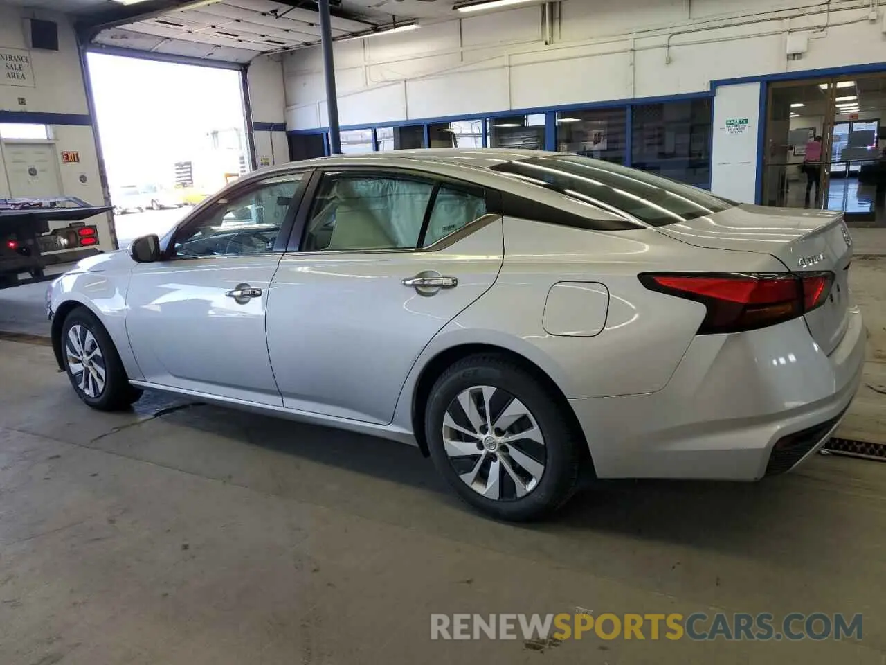 2 Photograph of a damaged car 1N4BL4BV3NN391838 NISSAN ALTIMA 2022