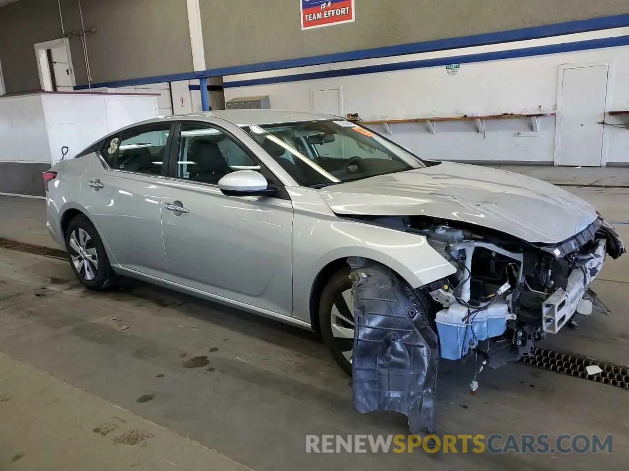 4 Photograph of a damaged car 1N4BL4BV3NN391838 NISSAN ALTIMA 2022