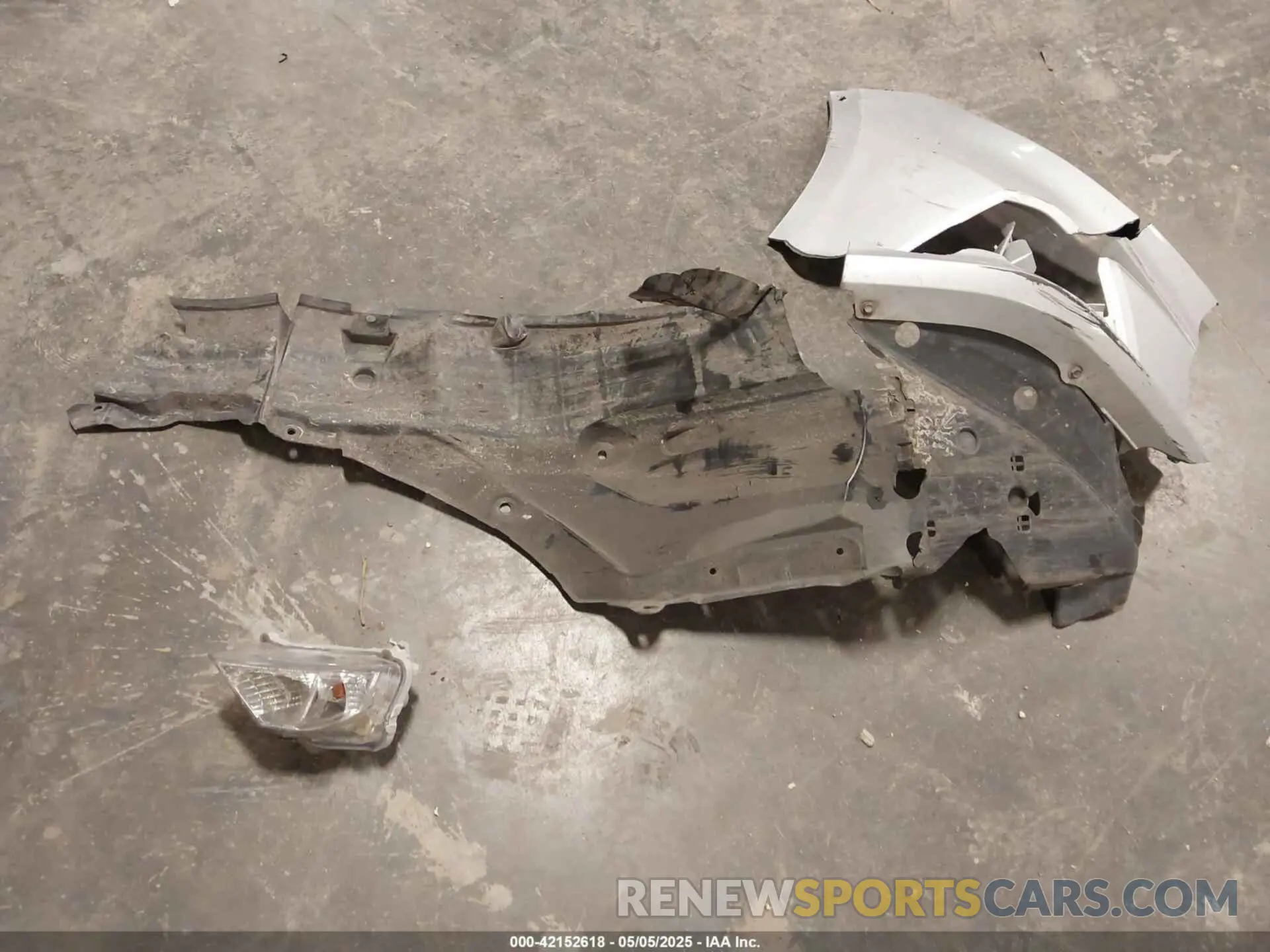 18 Photograph of a damaged car 1N4BL4BV4NN373817 NISSAN ALTIMA 2022