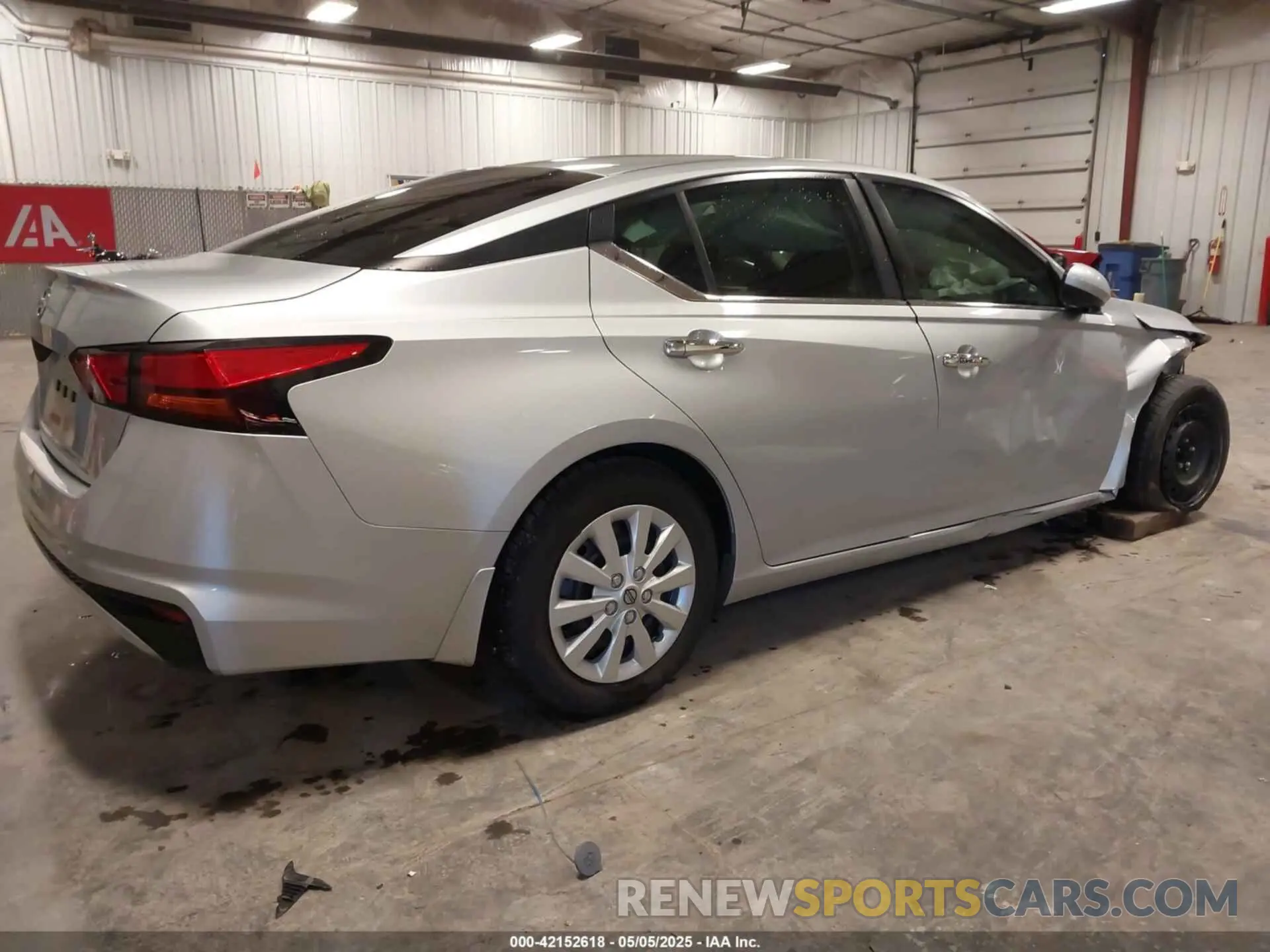 4 Photograph of a damaged car 1N4BL4BV4NN373817 NISSAN ALTIMA 2022