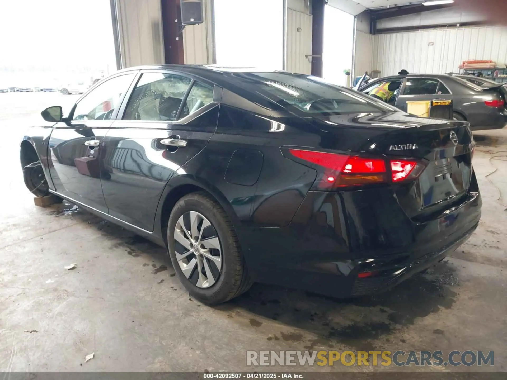 3 Photograph of a damaged car 1N4BL4BV4NN375423 NISSAN ALTIMA 2022