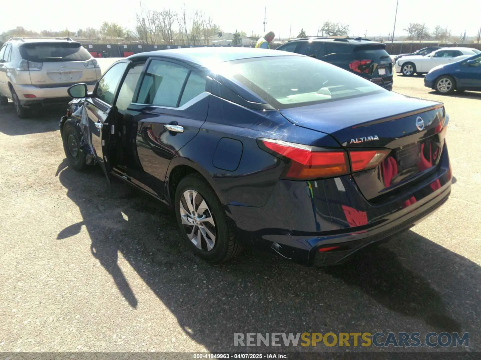 3 Photograph of a damaged car 1N4BL4BV4NN383800 NISSAN ALTIMA 2022