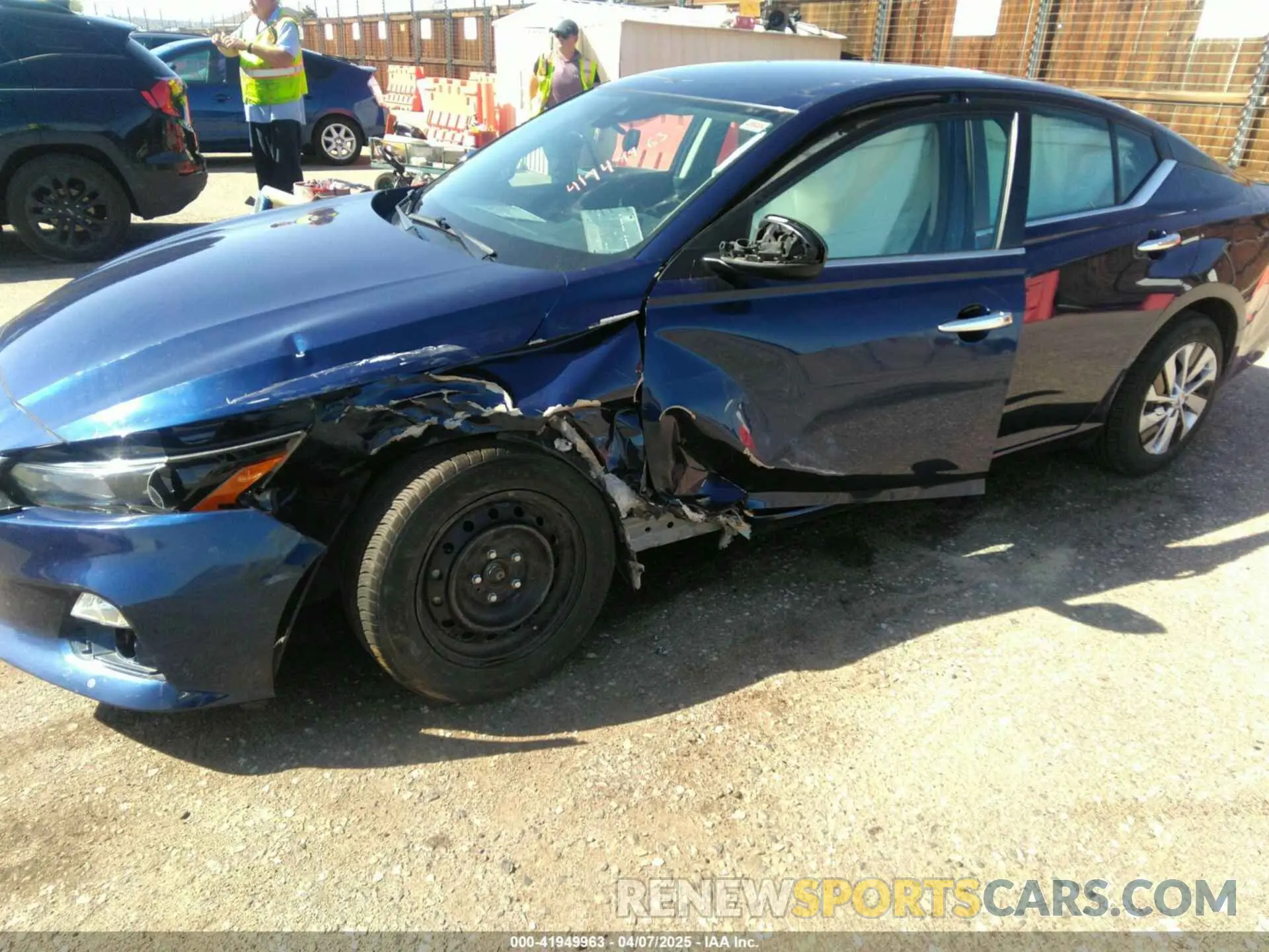 6 Photograph of a damaged car 1N4BL4BV4NN383800 NISSAN ALTIMA 2022