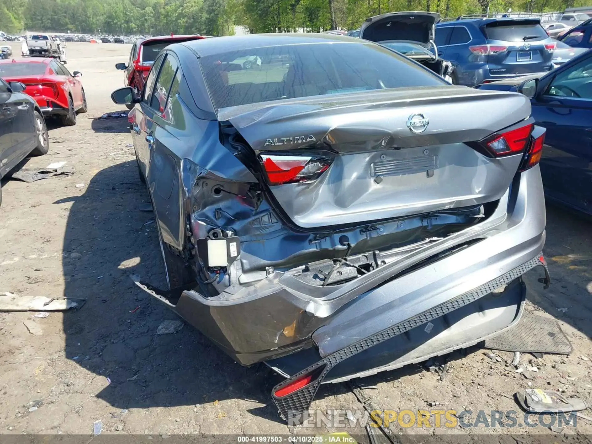 6 Photograph of a damaged car 1N4BL4BV4NN415421 NISSAN ALTIMA 2022