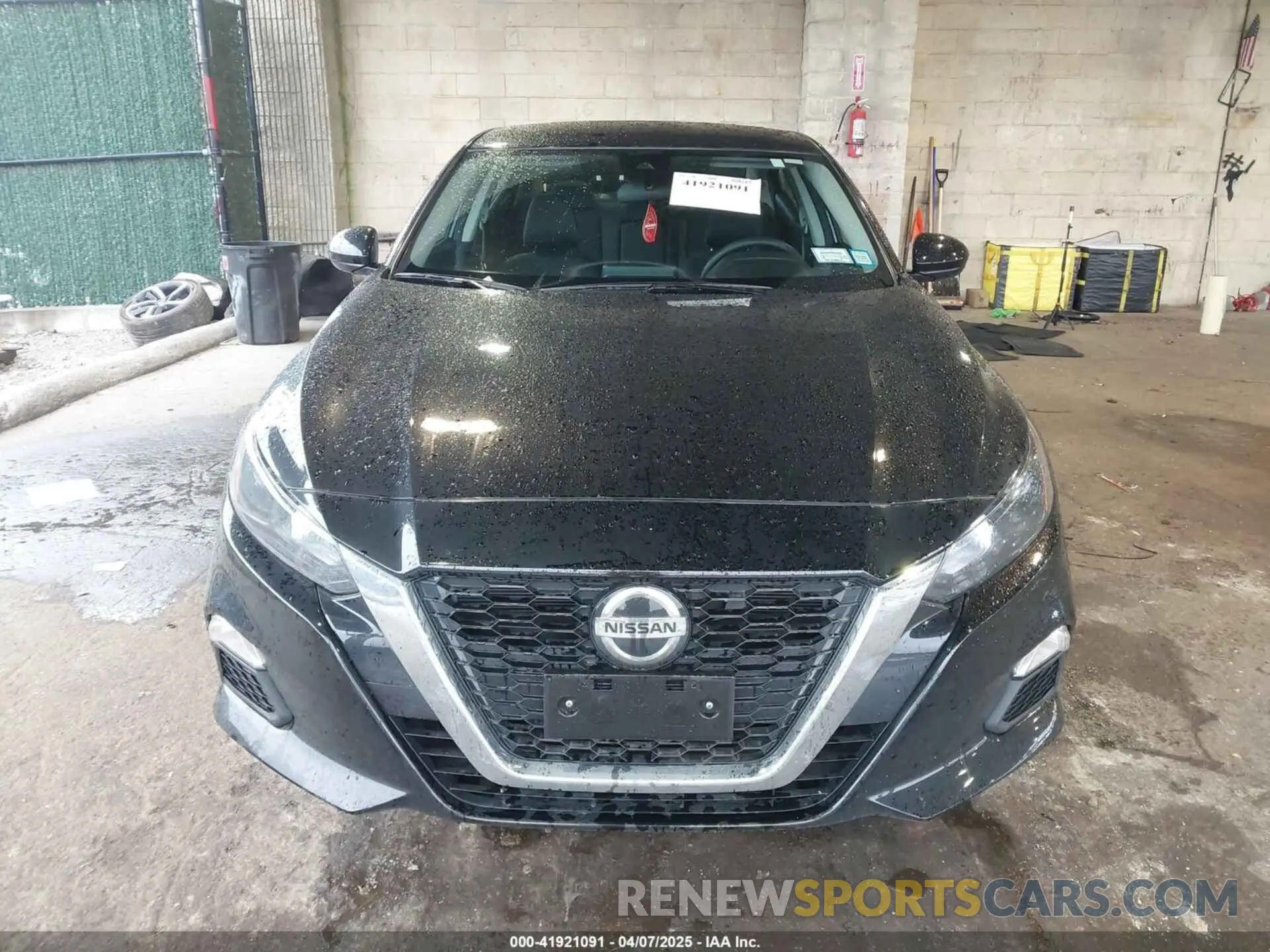 13 Photograph of a damaged car 1N4BL4BV5NN333360 NISSAN ALTIMA 2022