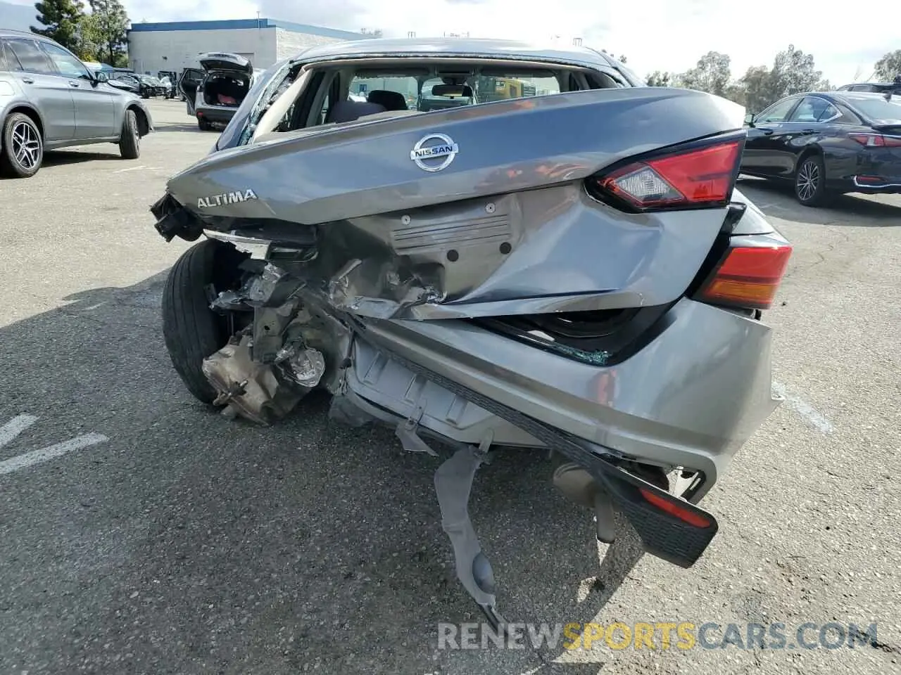 6 Photograph of a damaged car 1N4BL4BV6NN319578 NISSAN ALTIMA 2022