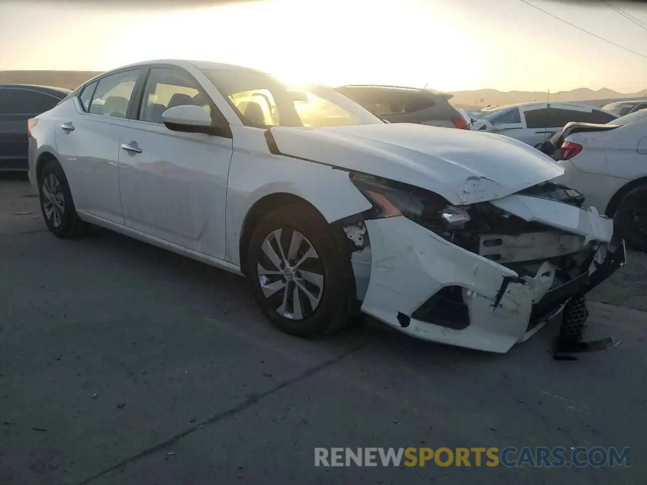 4 Photograph of a damaged car 1N4BL4BV6NN322559 NISSAN ALTIMA 2022