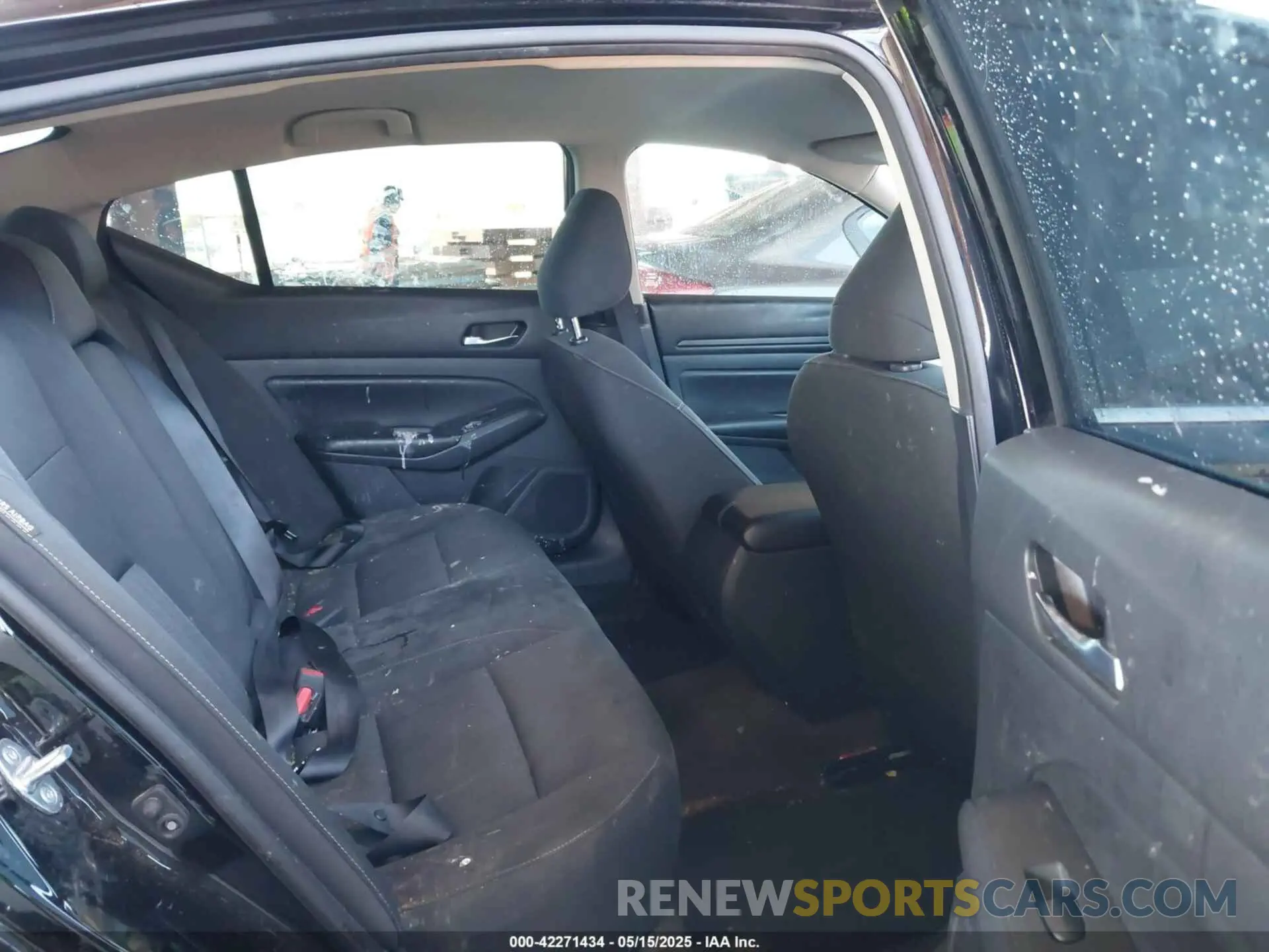 8 Photograph of a damaged car 1N4BL4BV6NN354718 NISSAN ALTIMA 2022