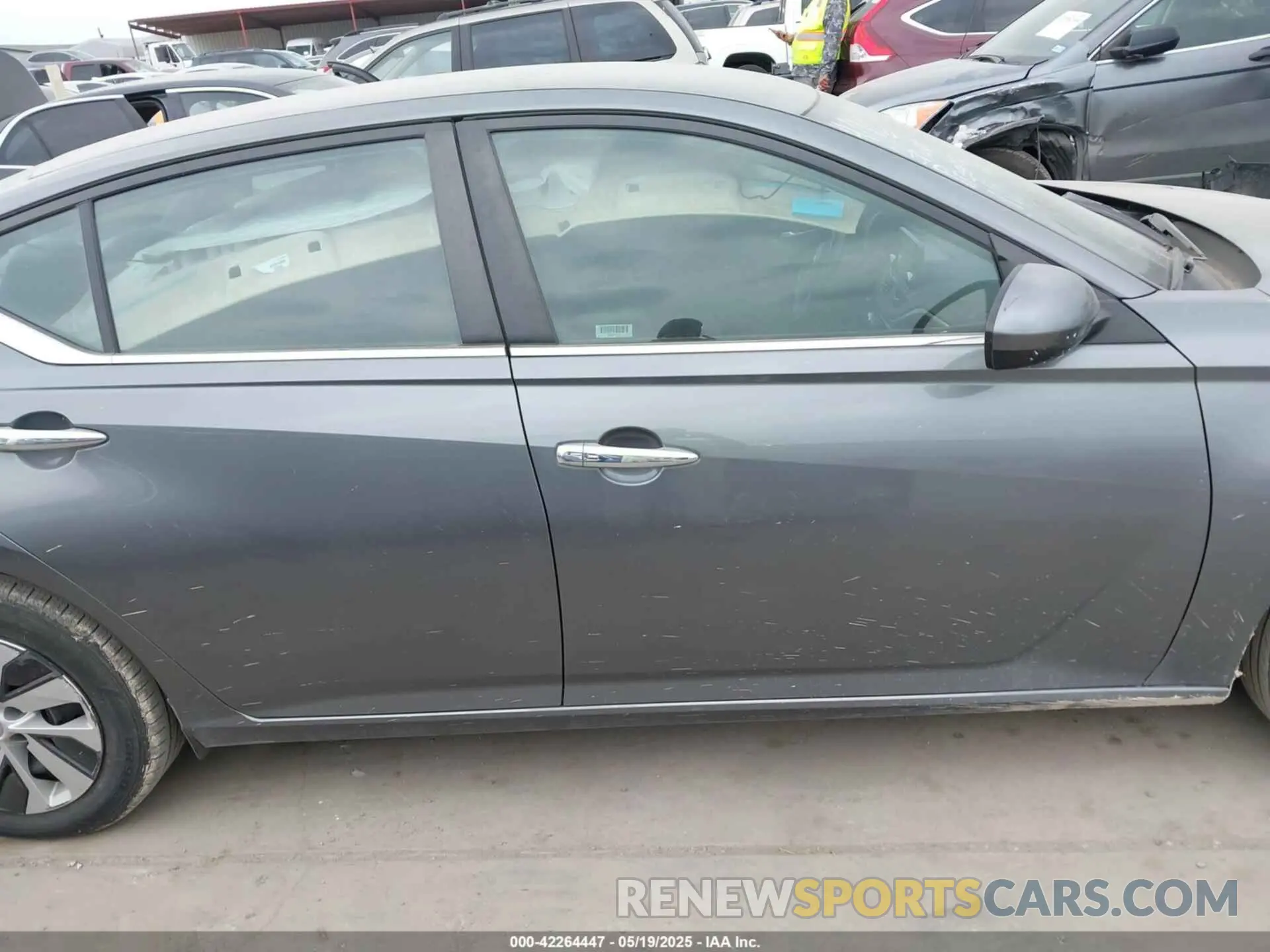 14 Photograph of a damaged car 1N4BL4BV6NN399108 NISSAN ALTIMA 2022