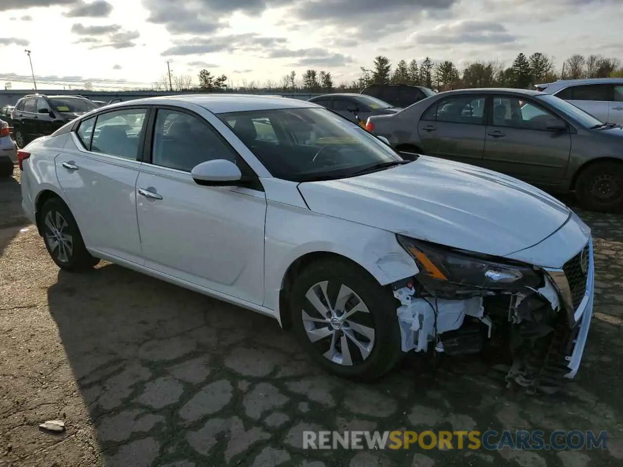 4 Photograph of a damaged car 1N4BL4BV7NN322666 NISSAN ALTIMA 2022