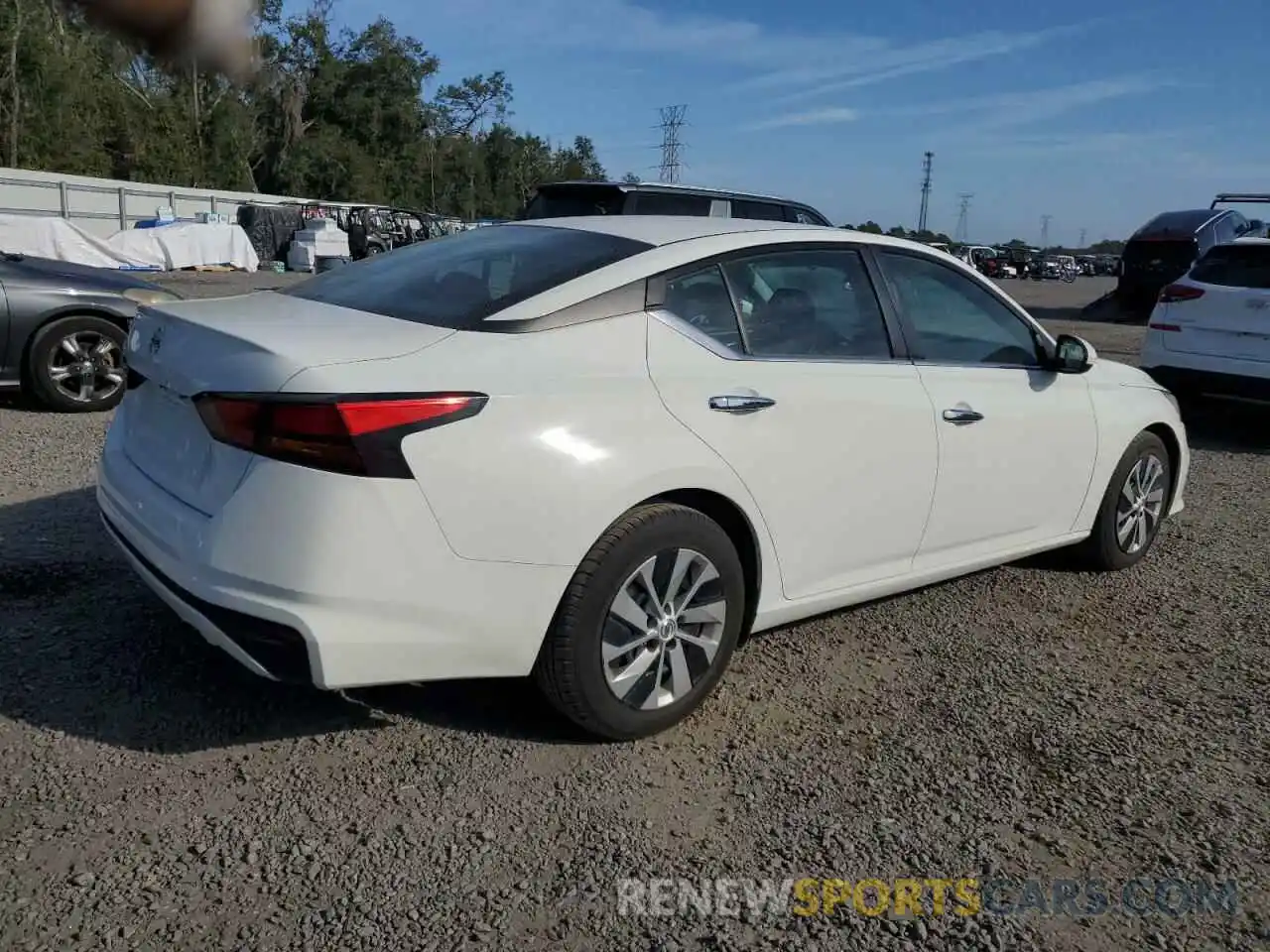 3 Photograph of a damaged car 1N4BL4BV7NN334106 NISSAN ALTIMA 2022