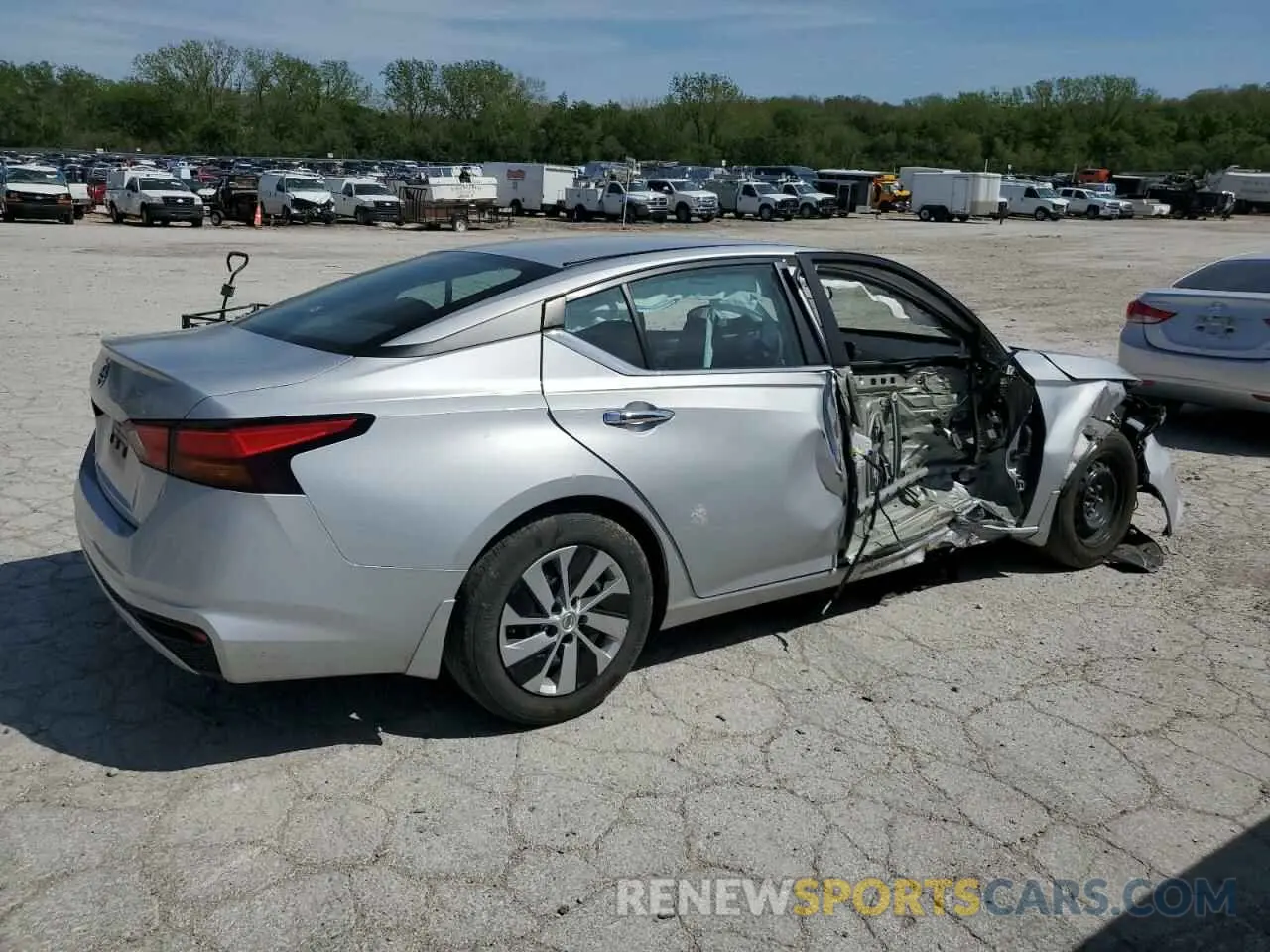 3 Photograph of a damaged car 1N4BL4BV7NN340150 NISSAN ALTIMA 2022