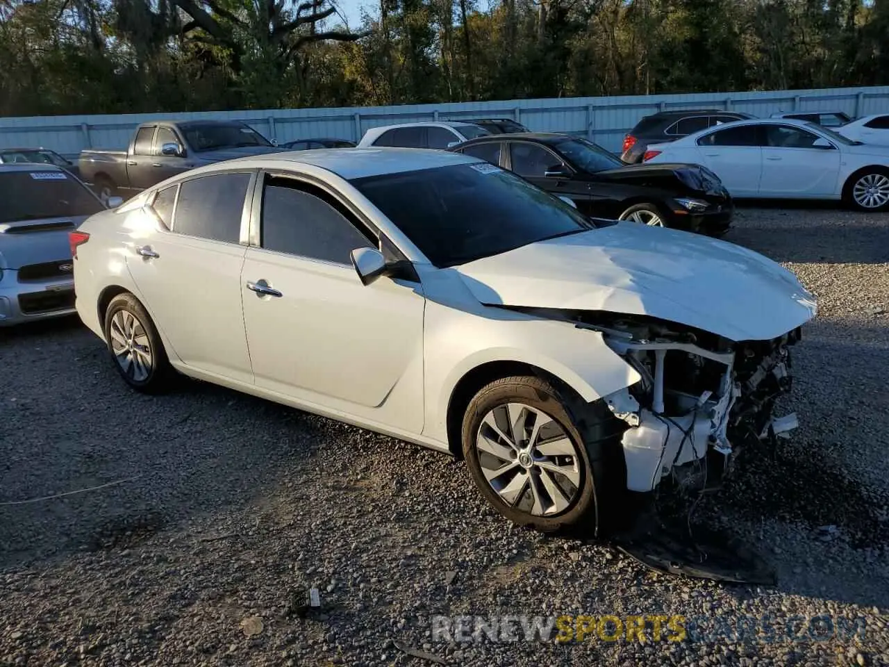 4 Photograph of a damaged car 1N4BL4BV7NN368160 NISSAN ALTIMA 2022