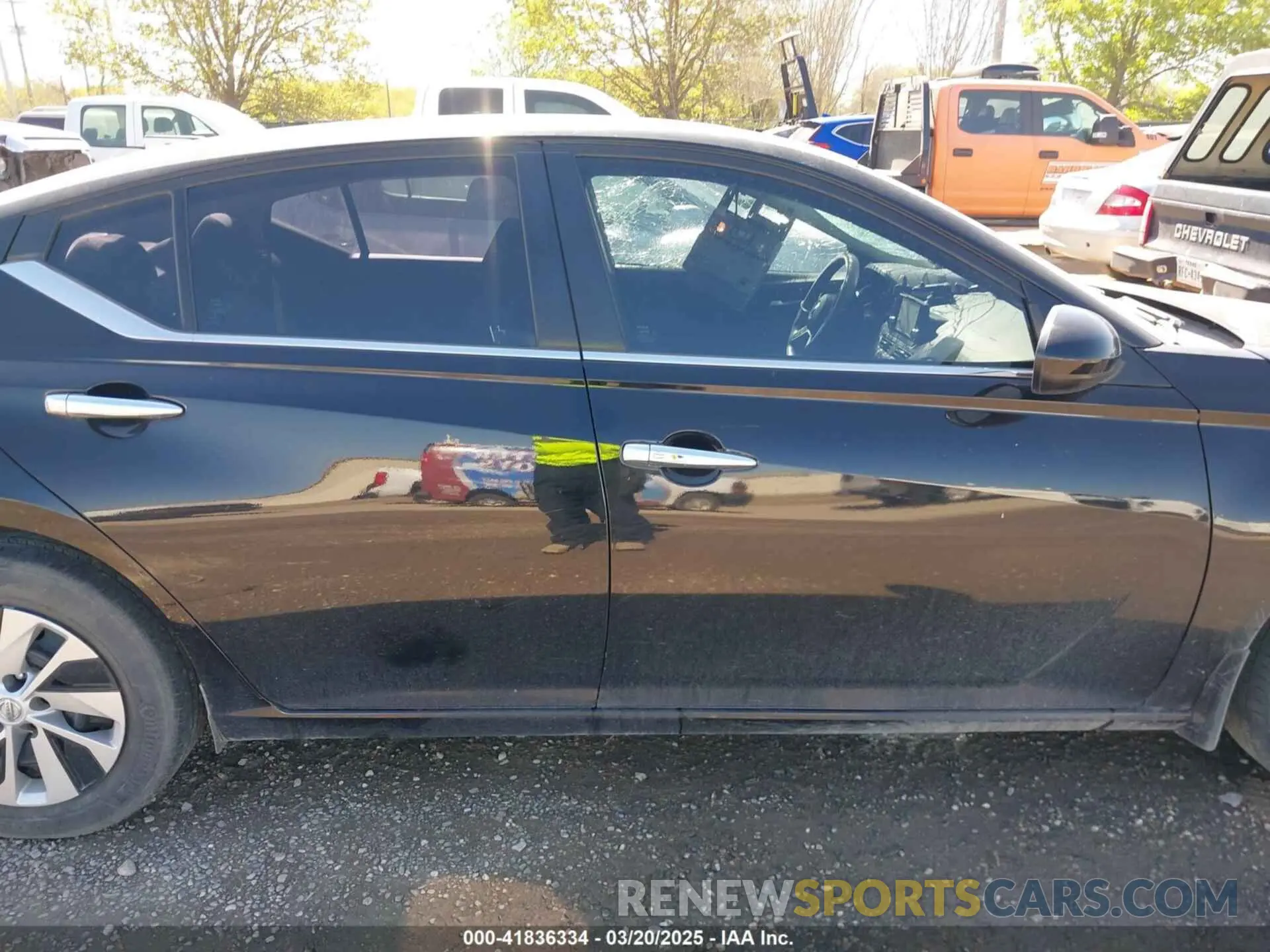 13 Photograph of a damaged car 1N4BL4BV8NN300823 NISSAN ALTIMA 2022