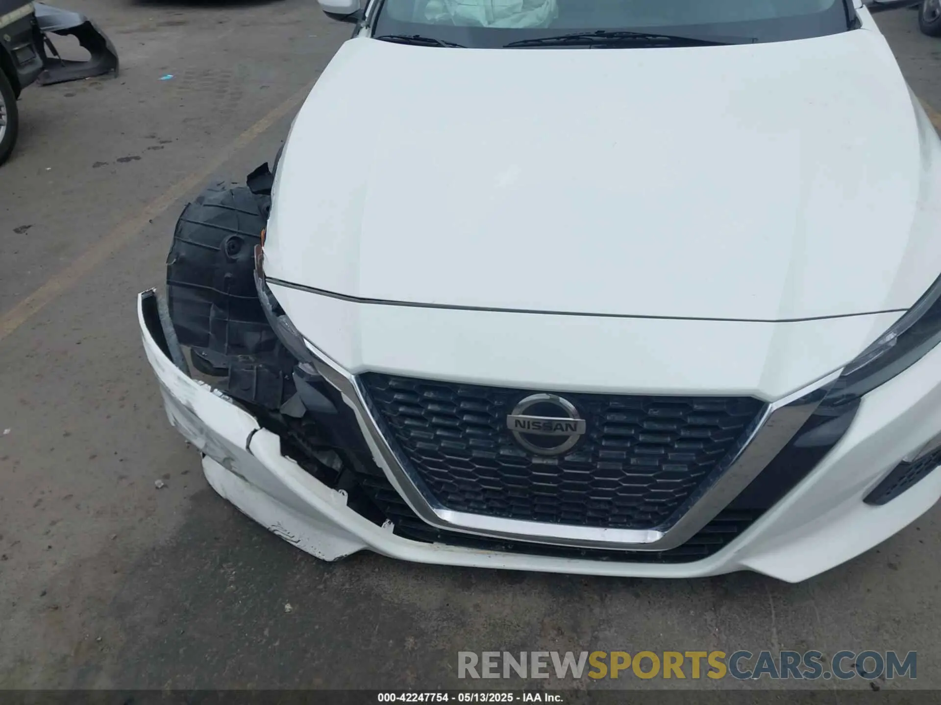 6 Photograph of a damaged car 1N4BL4BV8NN345843 NISSAN ALTIMA 2022