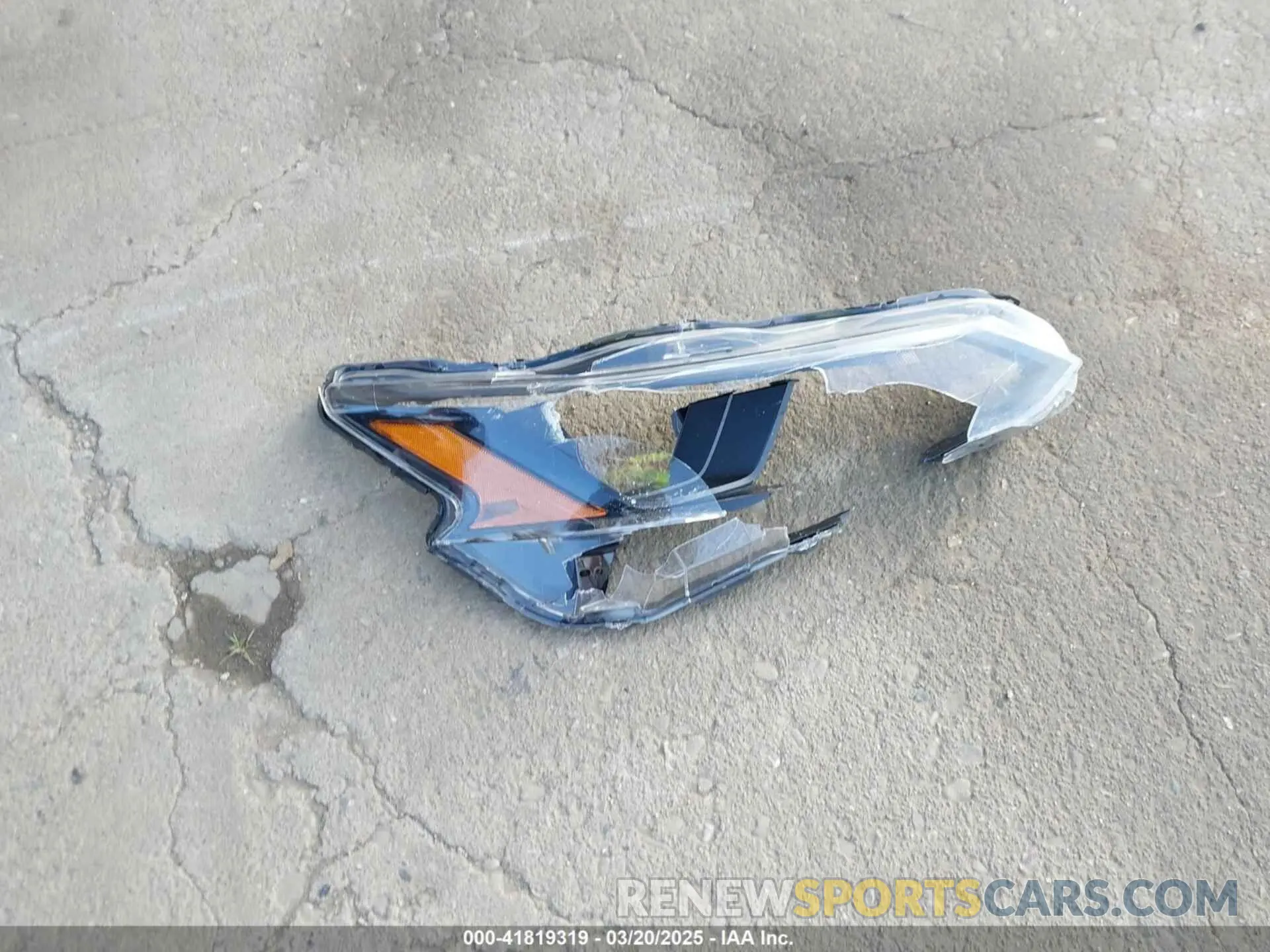18 Photograph of a damaged car 1N4BL4BV8NN381791 NISSAN ALTIMA 2022
