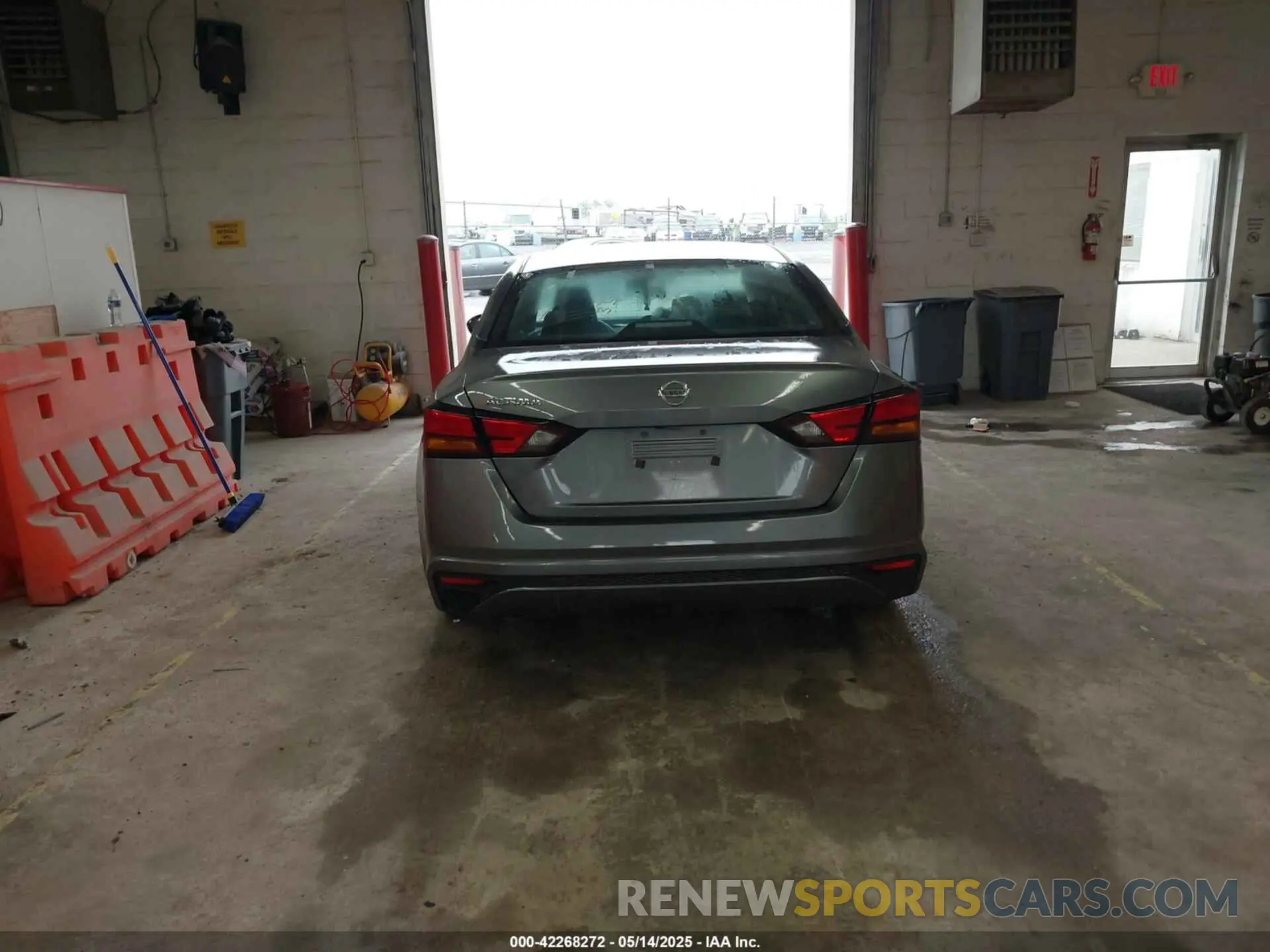 16 Photograph of a damaged car 1N4BL4BV8NN422405 NISSAN ALTIMA 2022