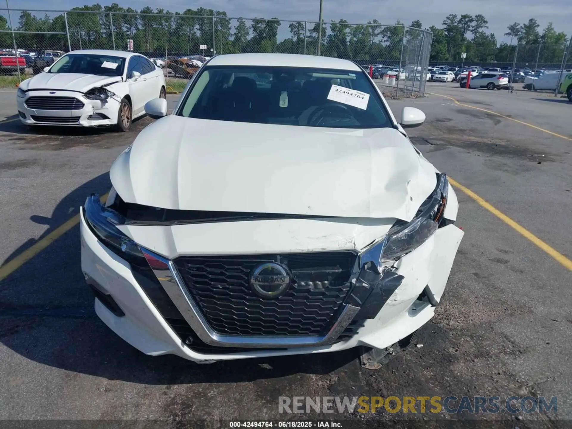 12 Photograph of a damaged car 1N4BL4BV9NN355121 NISSAN ALTIMA 2022