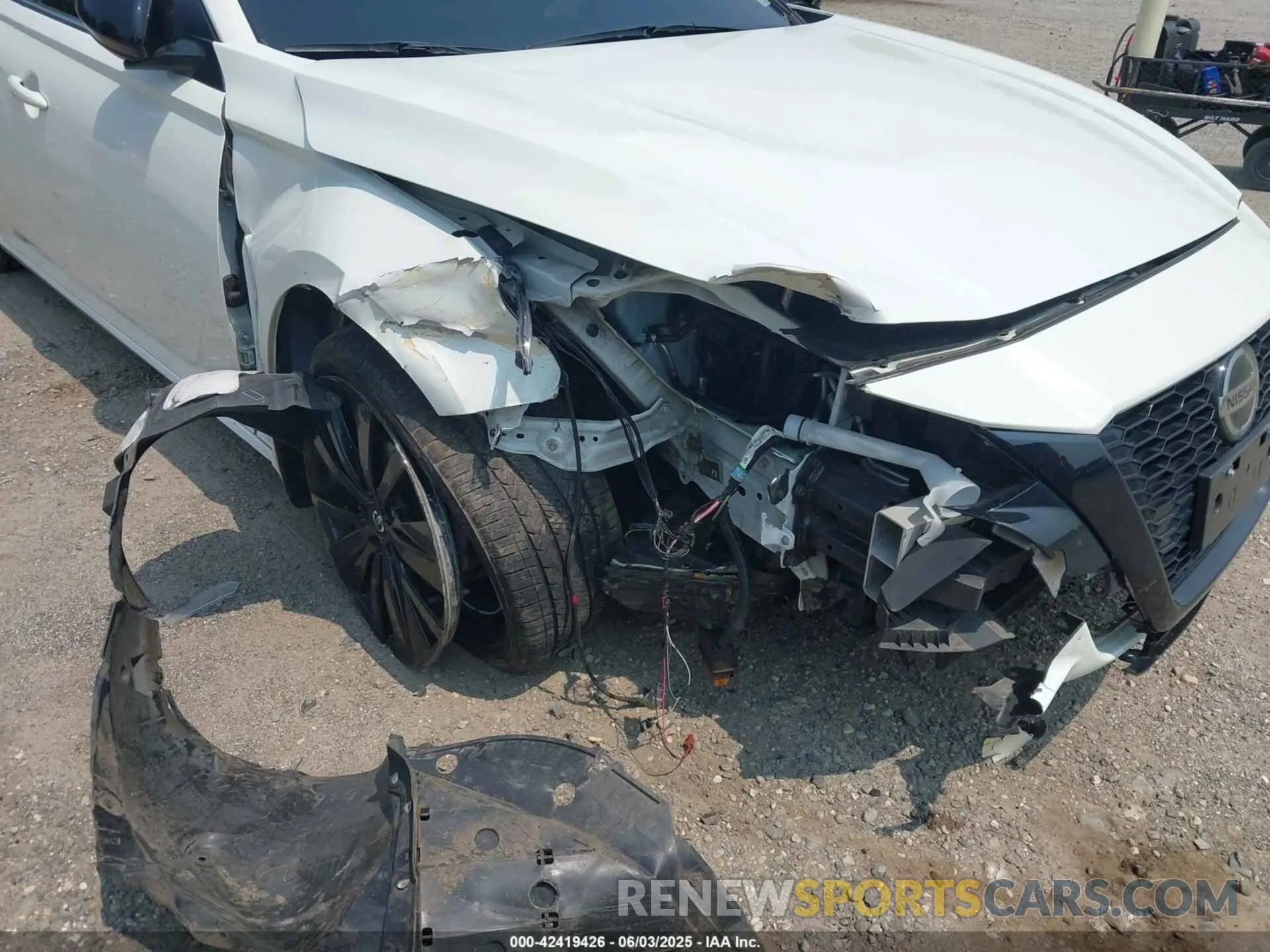 6 Photograph of a damaged car 1N4BL4CV0NN382576 NISSAN ALTIMA 2022