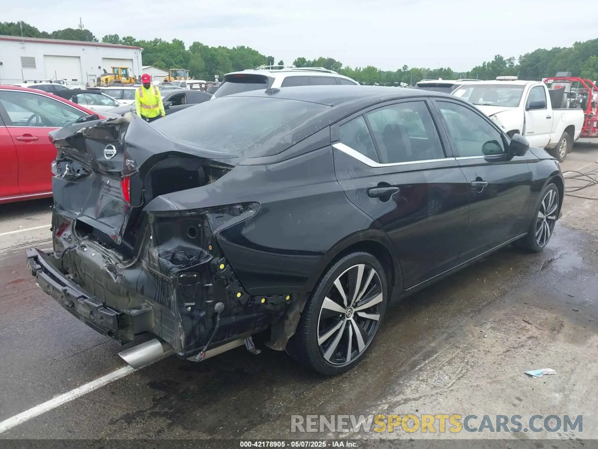 4 Photograph of a damaged car 1N4BL4CV0NN406553 NISSAN ALTIMA 2022