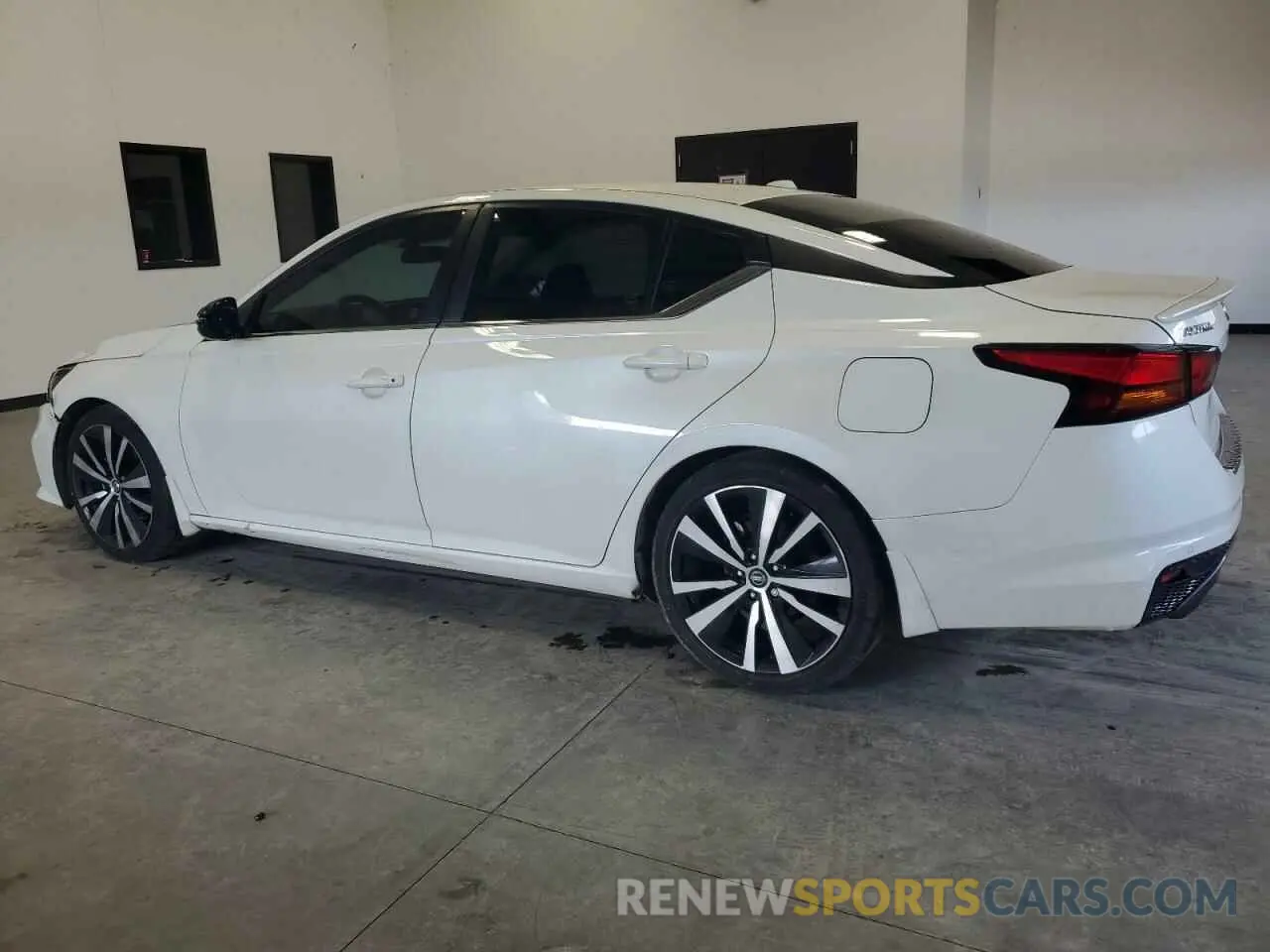 2 Photograph of a damaged car 1N4BL4CV0NN422994 NISSAN ALTIMA 2022