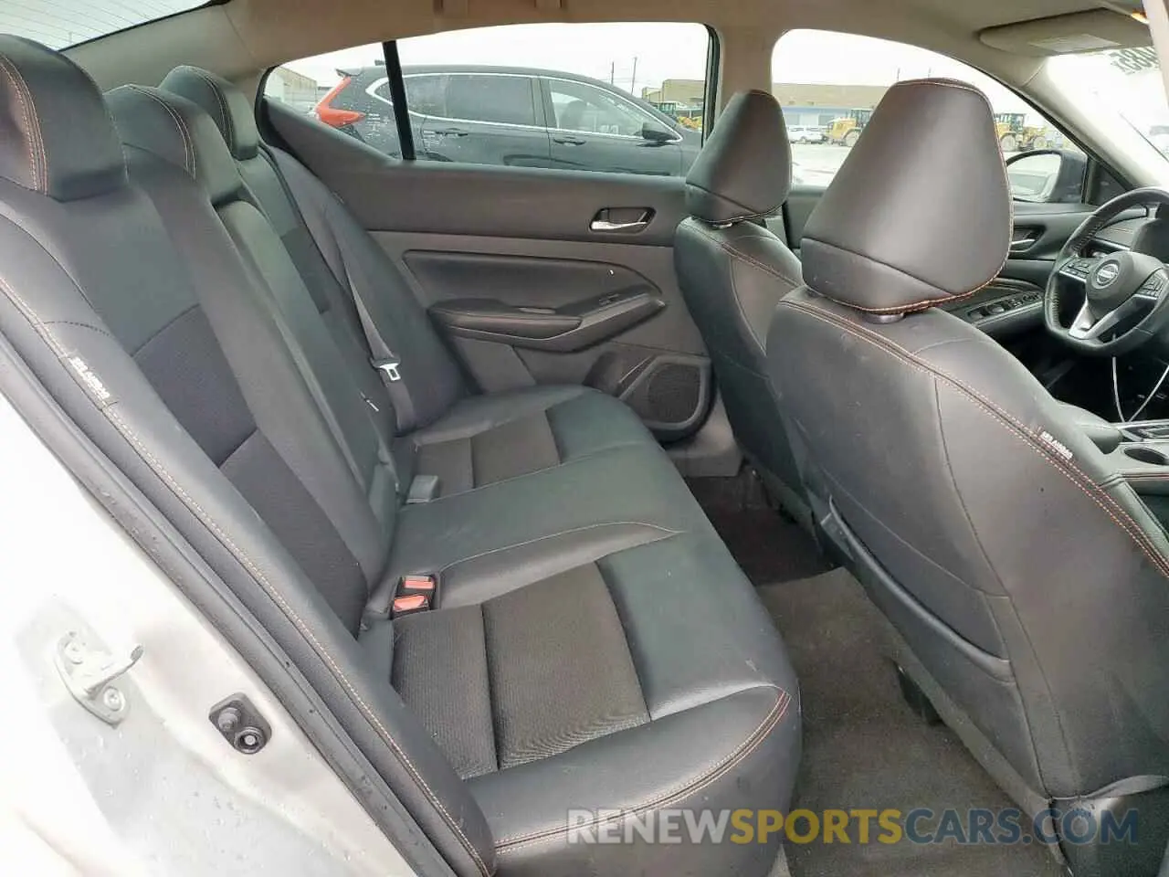 10 Photograph of a damaged car 1N4BL4CV1NN310530 NISSAN ALTIMA 2022