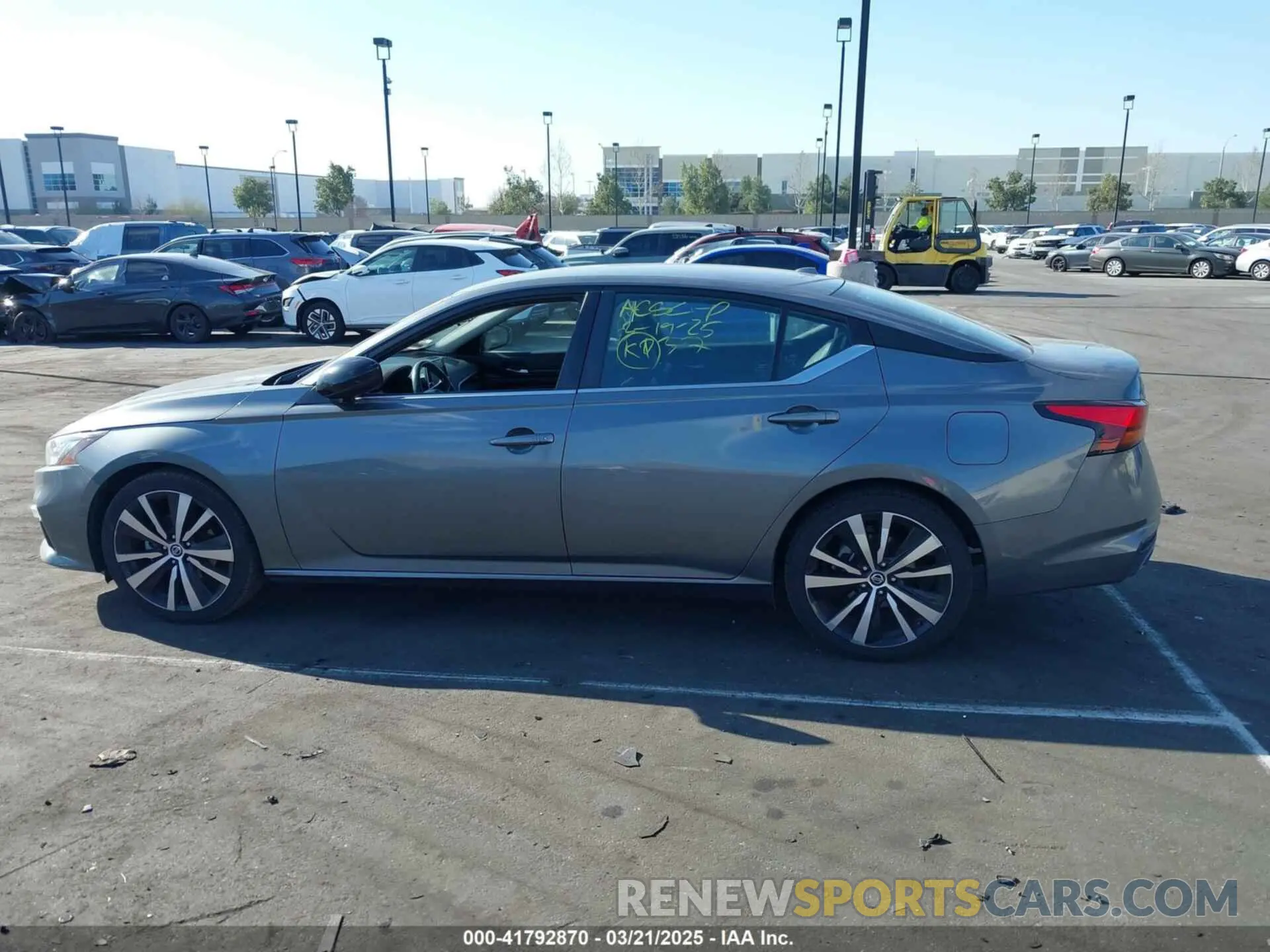 15 Photograph of a damaged car 1N4BL4CV1NN346699 NISSAN ALTIMA 2022