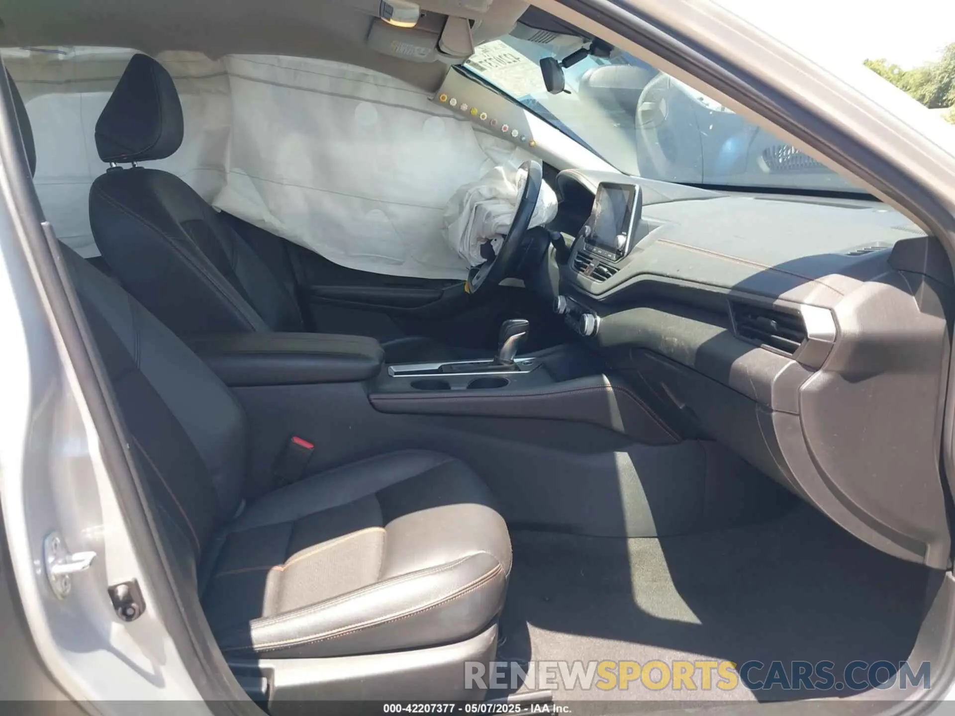 5 Photograph of a damaged car 1N4BL4CV1NN352180 NISSAN ALTIMA 2022