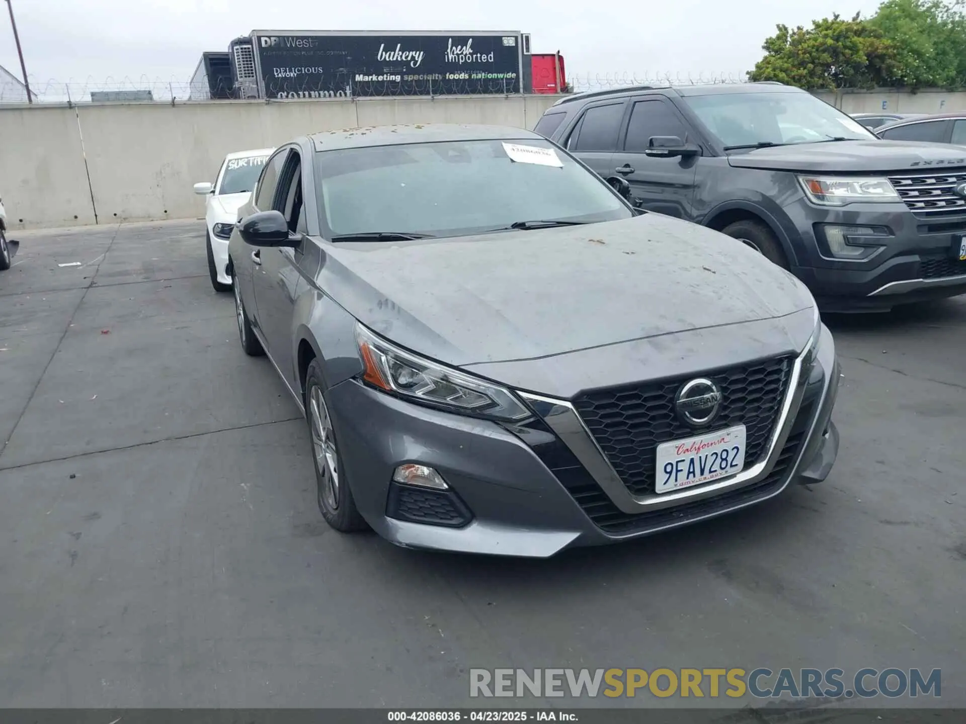 12 Photograph of a damaged car 1N4BL4CV1NN412121 NISSAN ALTIMA 2022