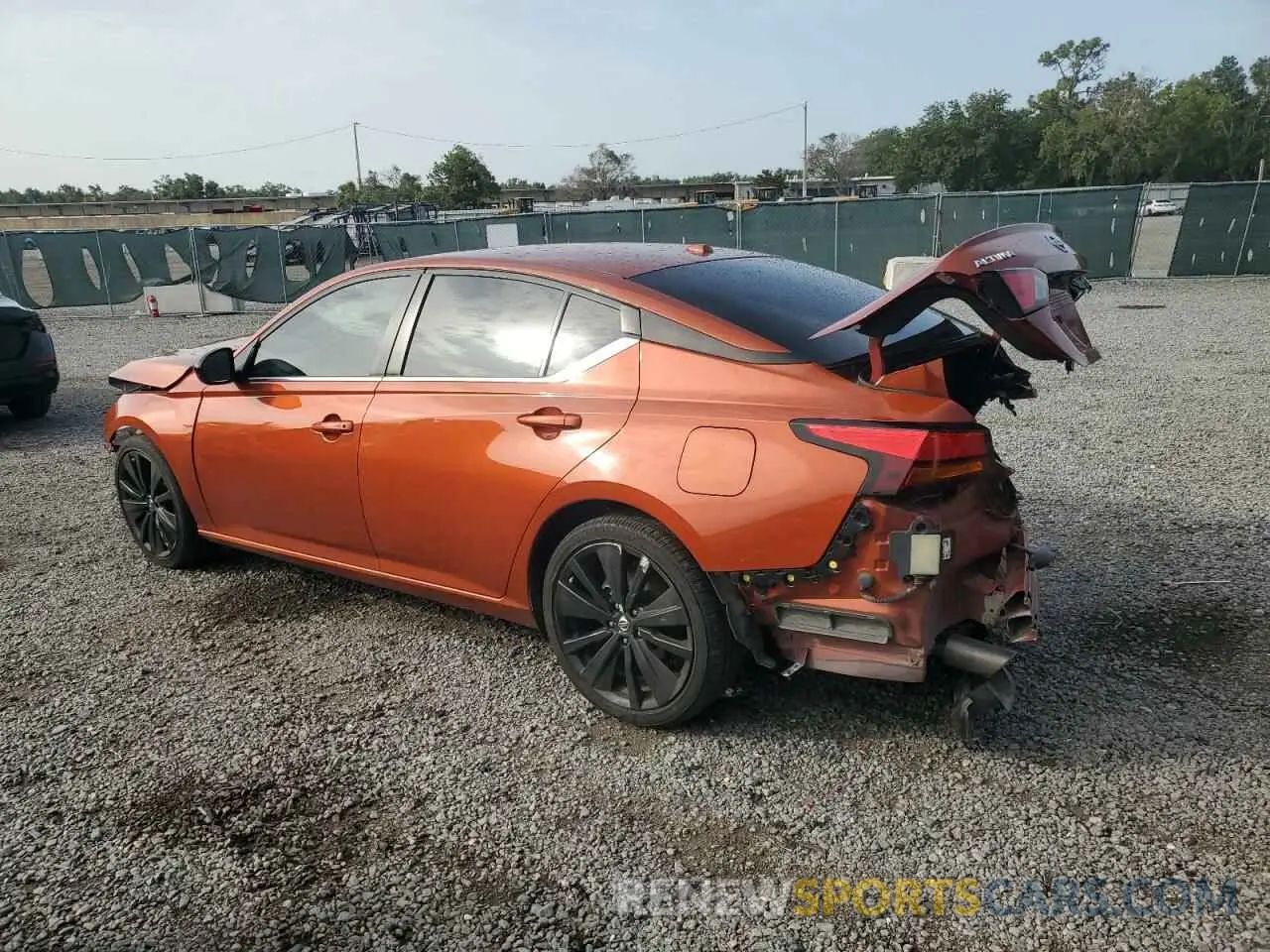 2 Photograph of a damaged car 1N4BL4CV2NN350910 NISSAN ALTIMA 2022