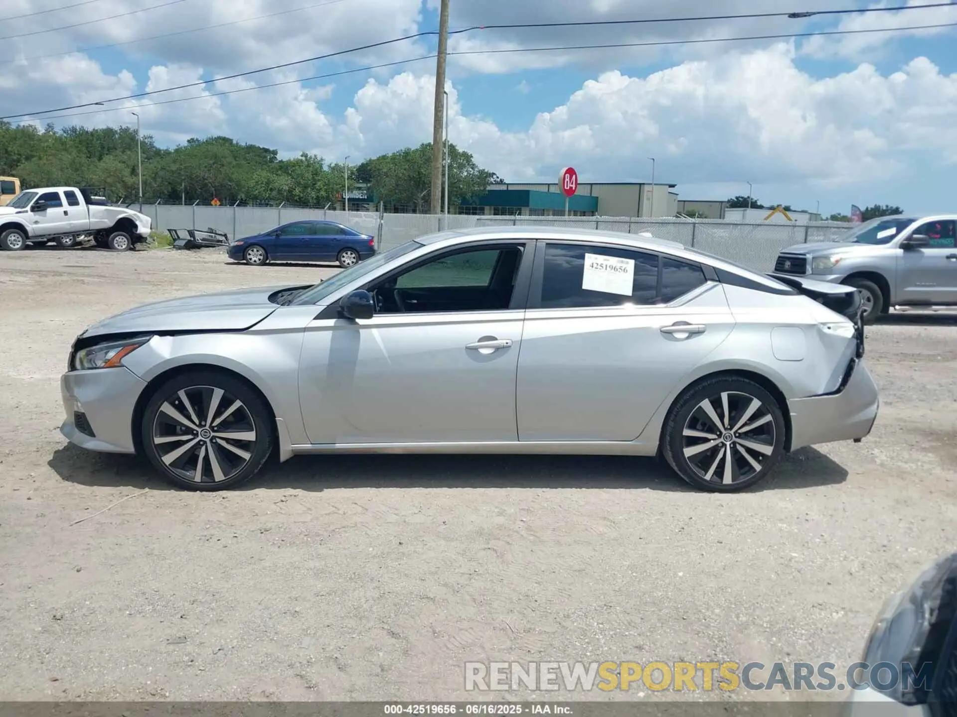 14 Photograph of a damaged car 1N4BL4CV2NN367366 NISSAN ALTIMA 2022