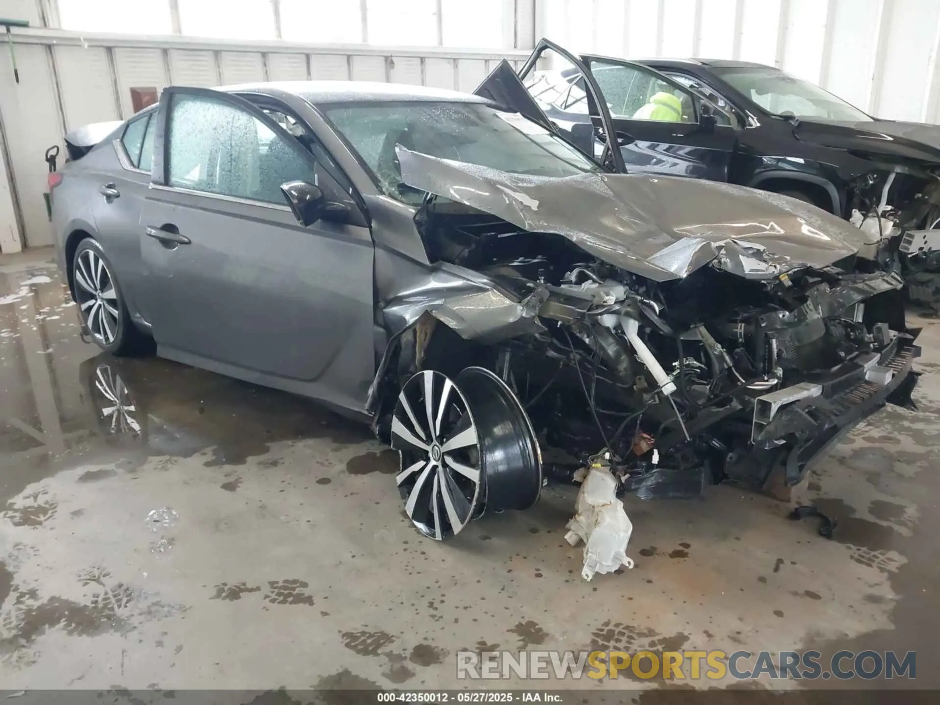 16 Photograph of a damaged car 1N4BL4CV2NN376696 NISSAN ALTIMA 2022