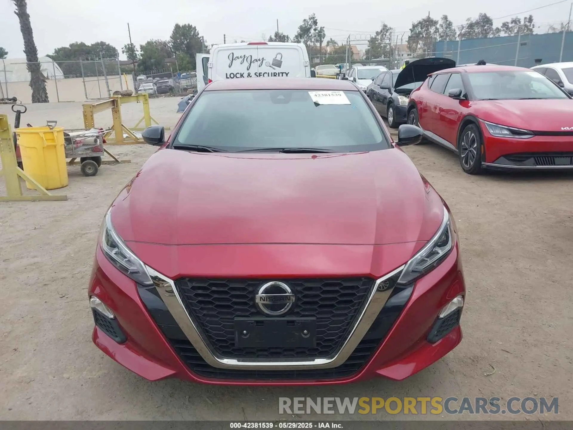 12 Photograph of a damaged car 1N4BL4CV2NN409972 NISSAN ALTIMA 2022