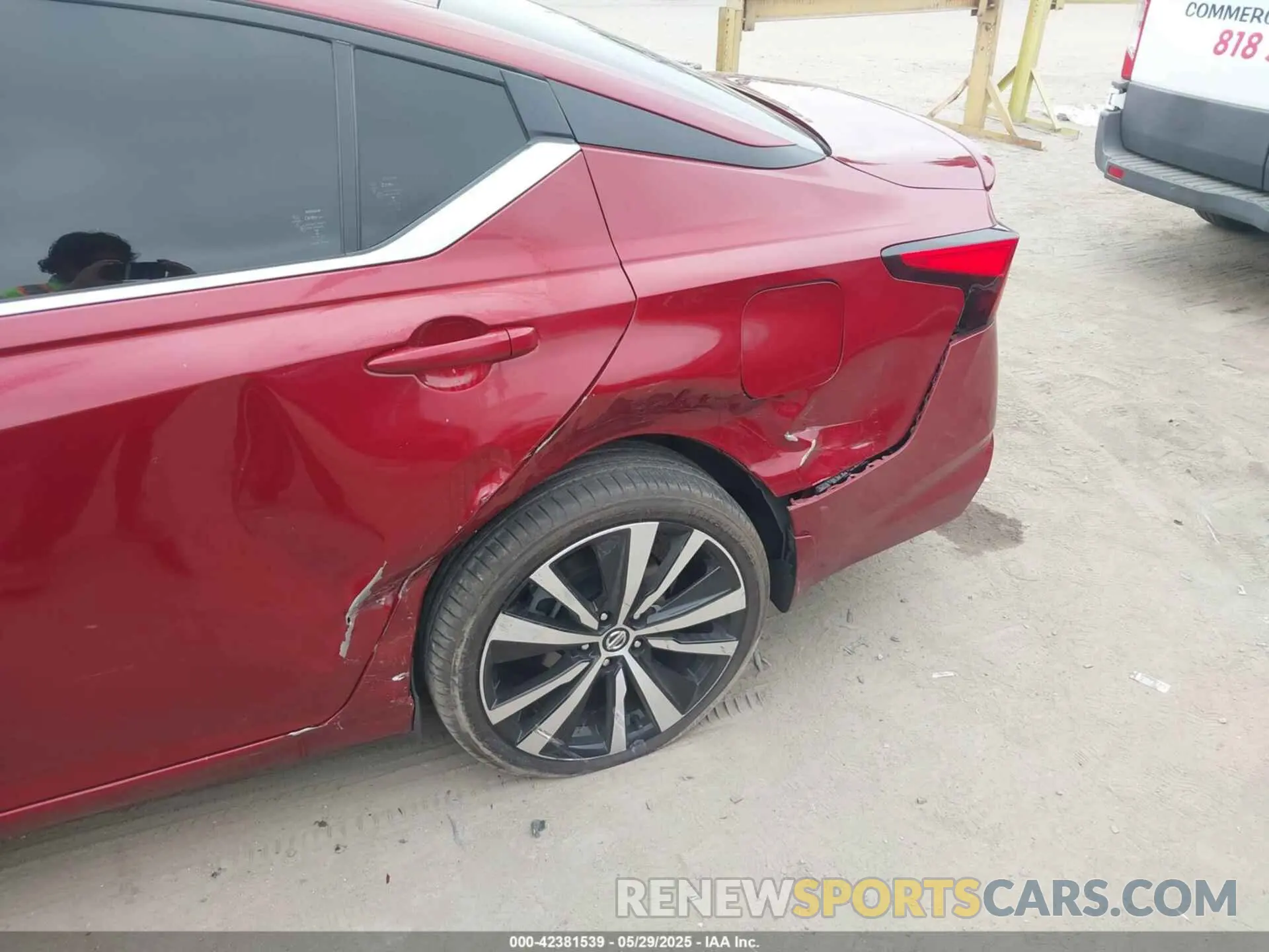 6 Photograph of a damaged car 1N4BL4CV2NN409972 NISSAN ALTIMA 2022