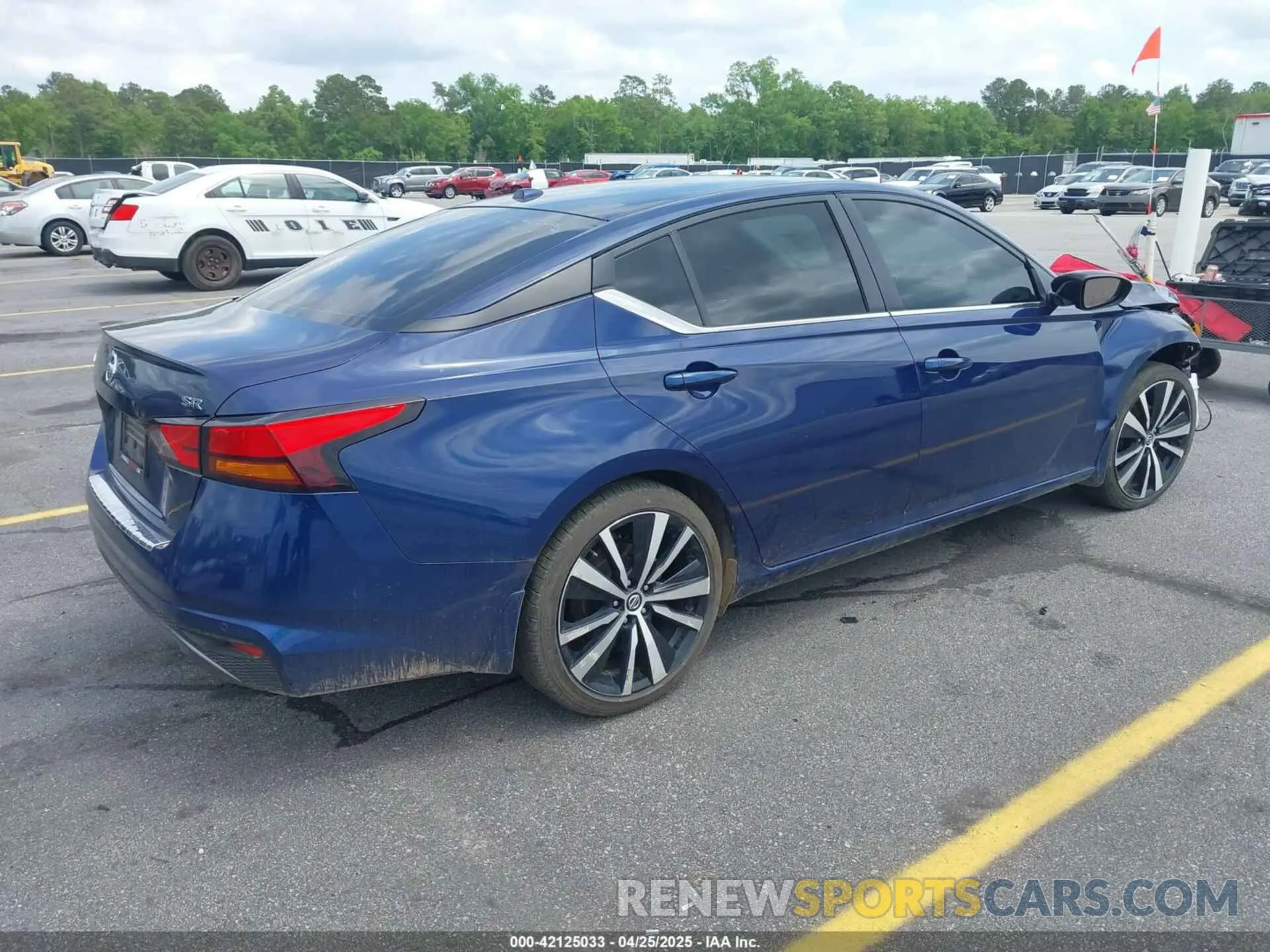 4 Photograph of a damaged car 1N4BL4CV3NN311503 NISSAN ALTIMA 2022