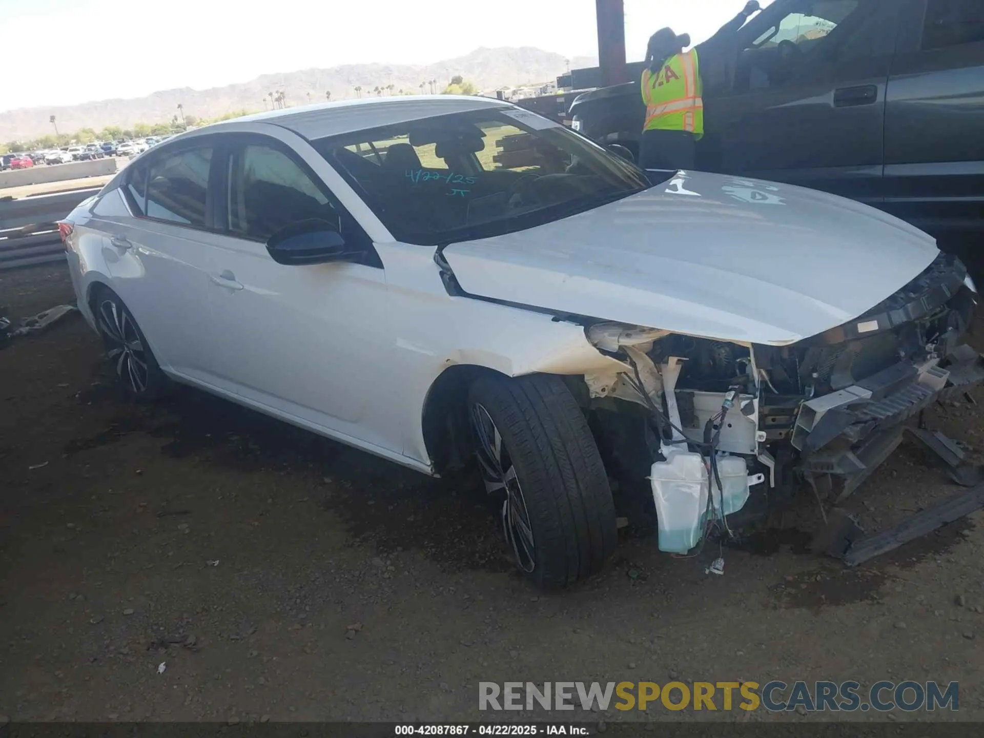 1 Photograph of a damaged car 1N4BL4CV3NN335378 NISSAN ALTIMA 2022