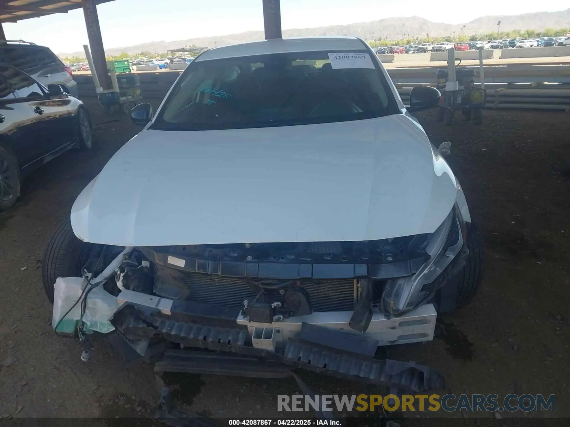 12 Photograph of a damaged car 1N4BL4CV3NN335378 NISSAN ALTIMA 2022
