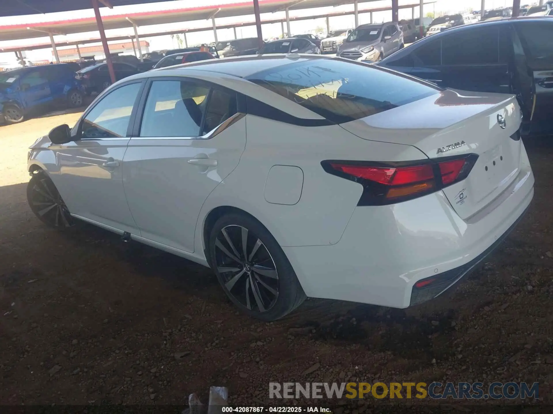3 Photograph of a damaged car 1N4BL4CV3NN335378 NISSAN ALTIMA 2022