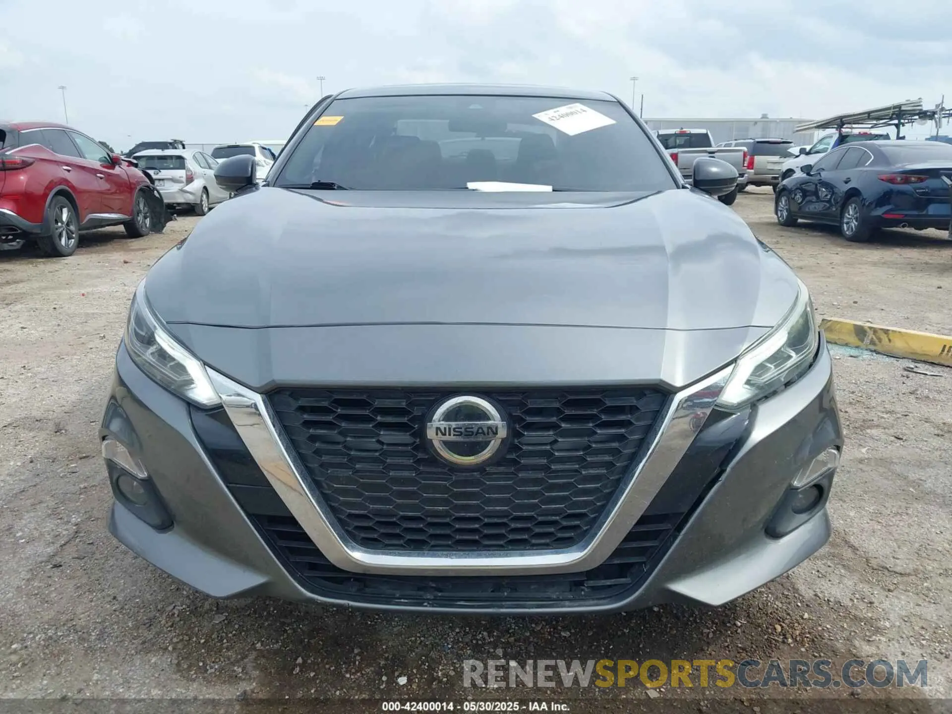 12 Photograph of a damaged car 1N4BL4CV3NN352200 NISSAN ALTIMA 2022