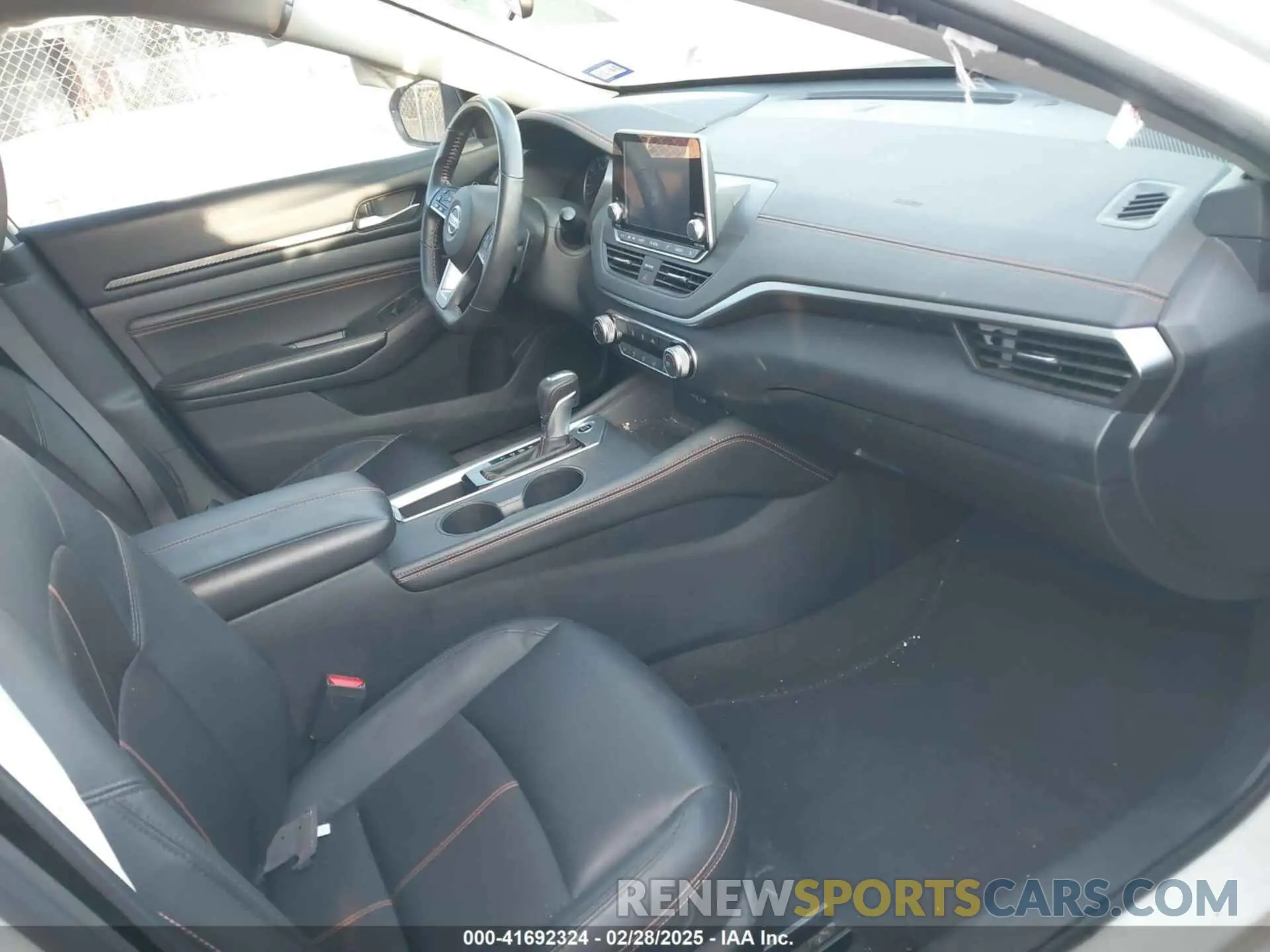 5 Photograph of a damaged car 1N4BL4CV3NN362578 NISSAN ALTIMA 2022
