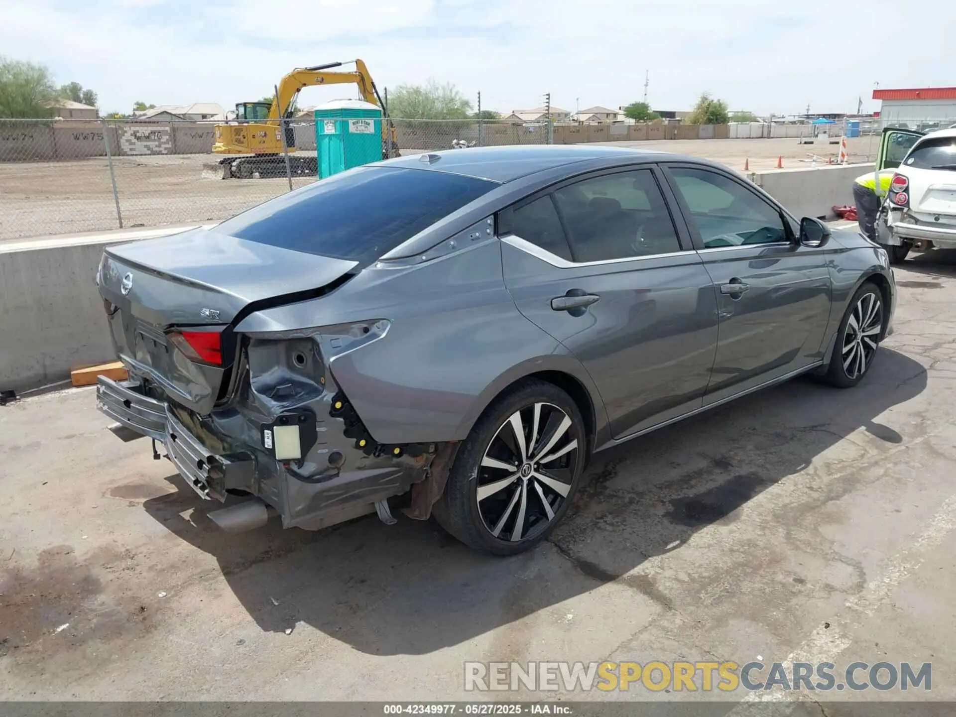 4 Photograph of a damaged car 1N4BL4CV3NN369059 NISSAN ALTIMA 2022