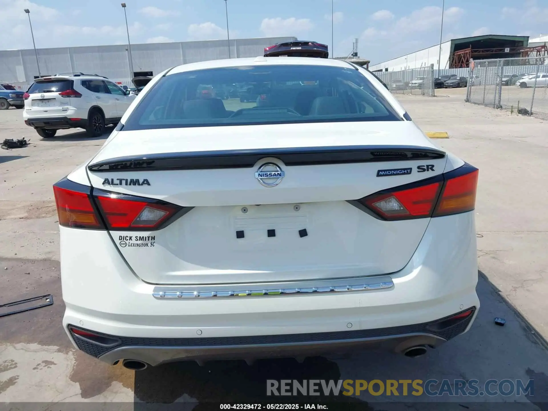 16 Photograph of a damaged car 1N4BL4CV3NN378814 NISSAN ALTIMA 2022