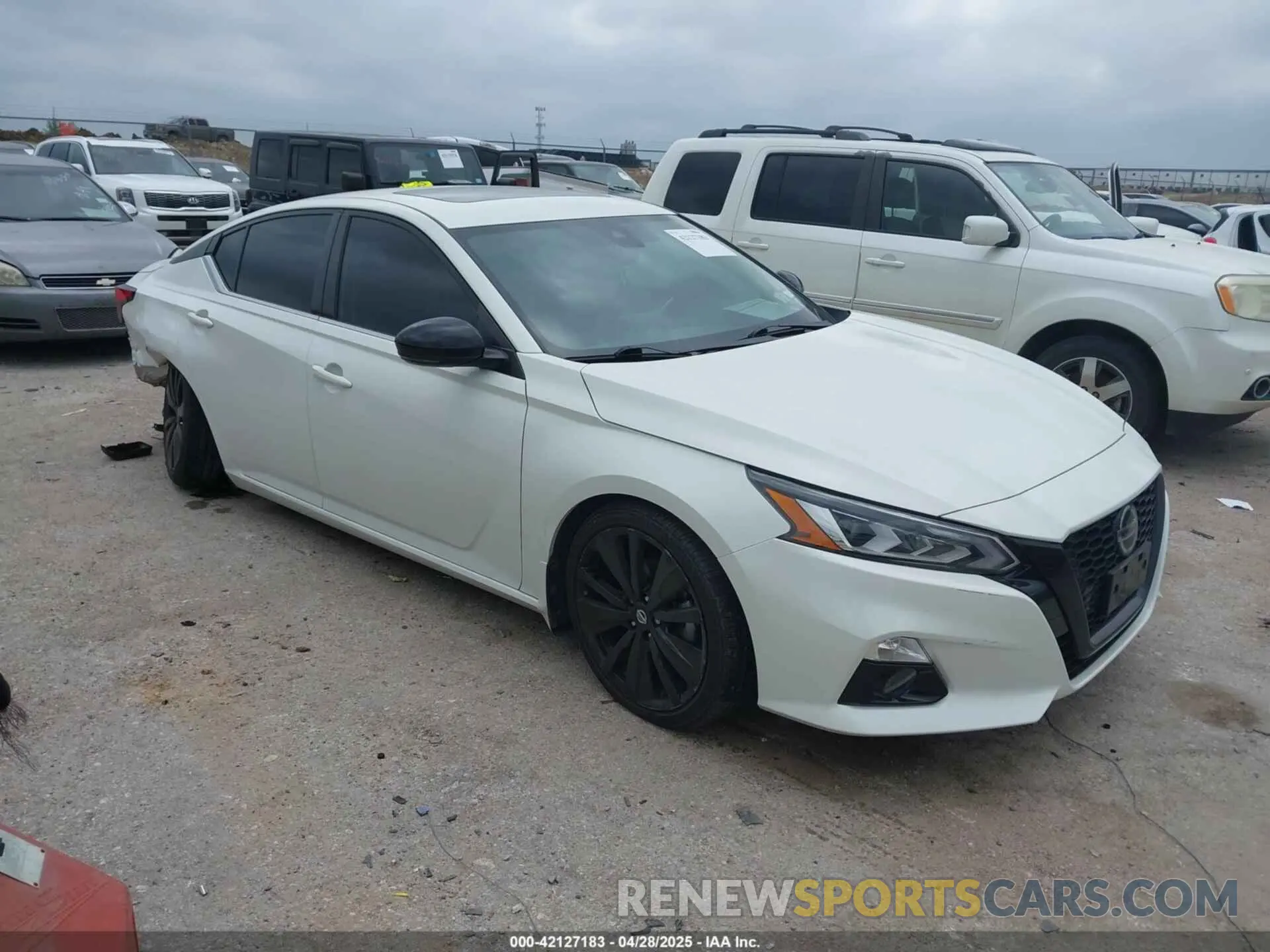 1 Photograph of a damaged car 1N4BL4CV3NN424416 NISSAN ALTIMA 2022