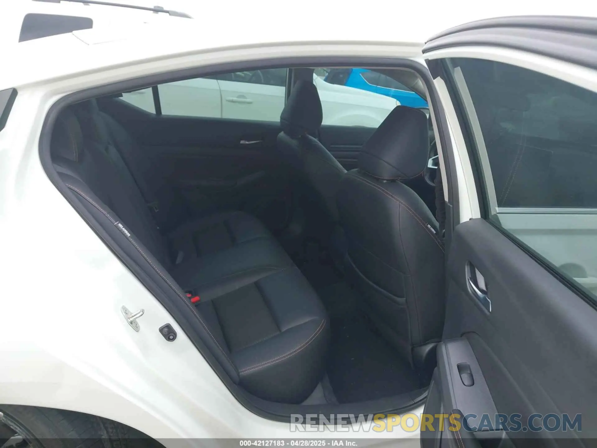 8 Photograph of a damaged car 1N4BL4CV3NN424416 NISSAN ALTIMA 2022