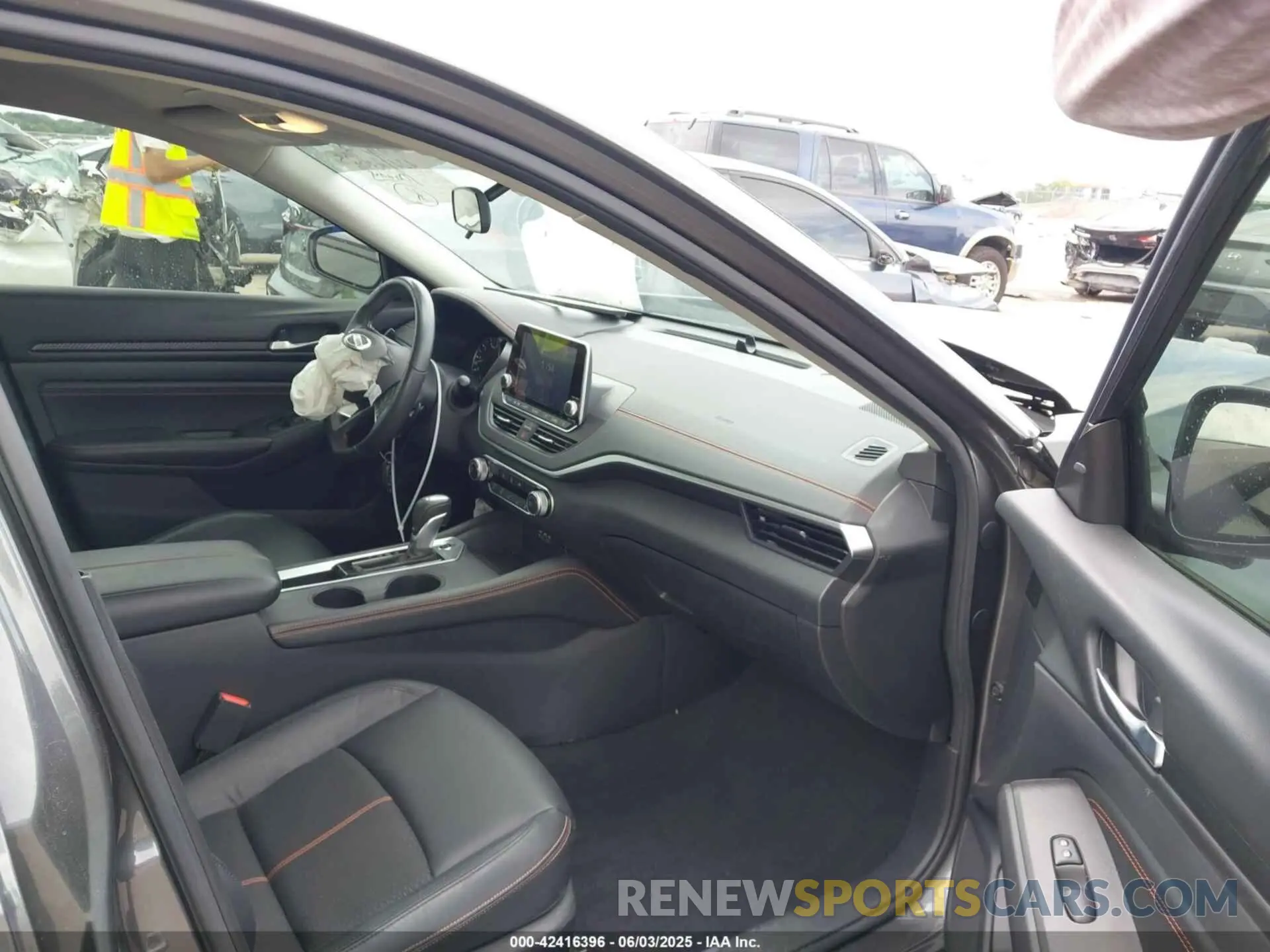 5 Photograph of a damaged car 1N4BL4CV4NN336040 NISSAN ALTIMA 2022