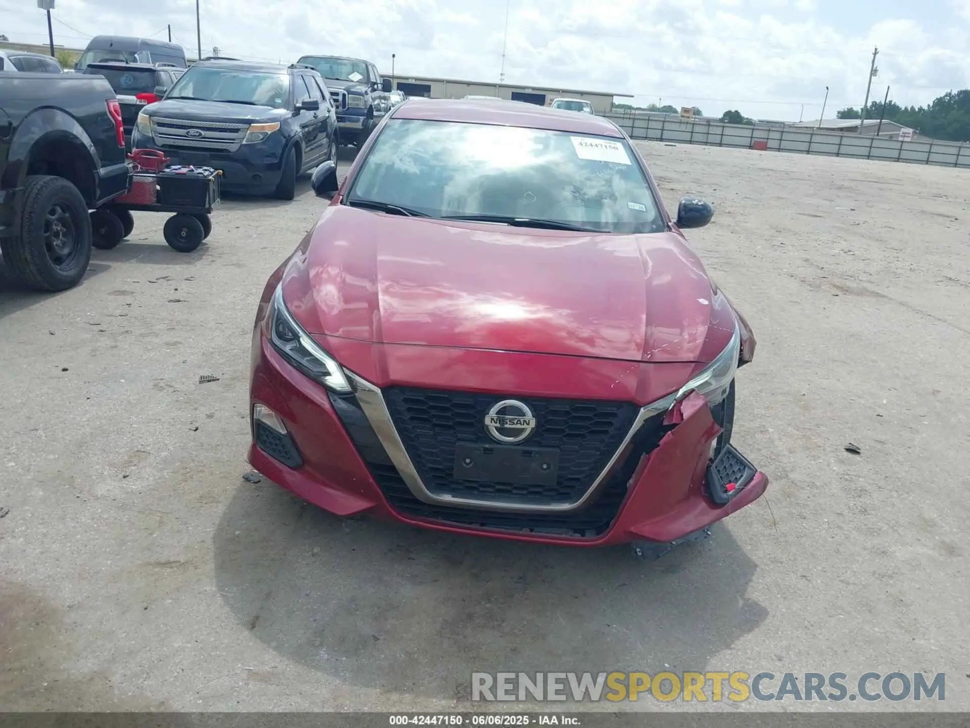 12 Photograph of a damaged car 1N4BL4CV4NN337348 NISSAN ALTIMA 2022