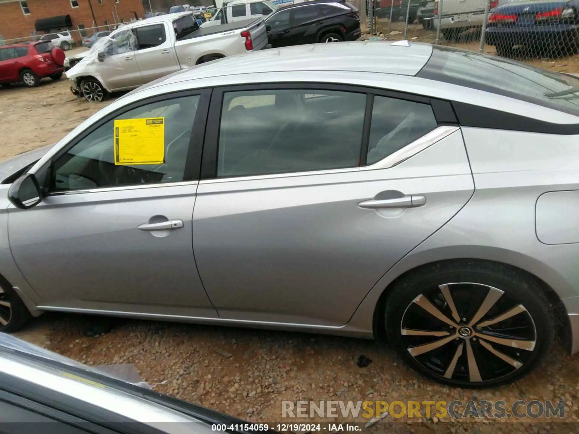 14 Photograph of a damaged car 1N4BL4CV4NN365117 NISSAN ALTIMA 2022